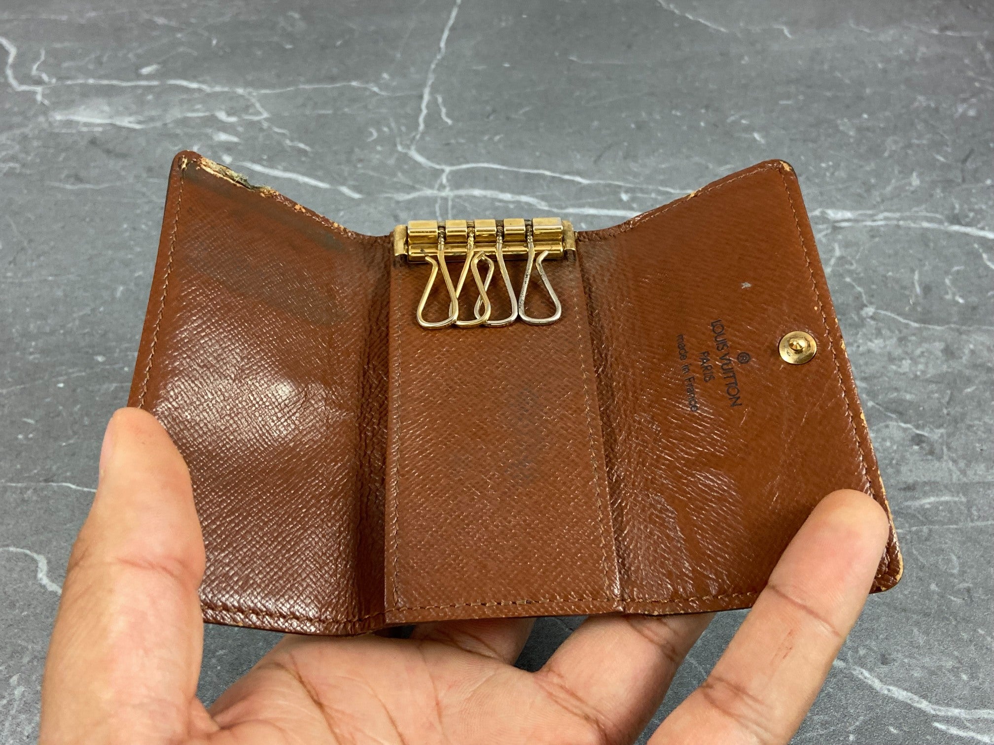 Louis Vuitton 4 Key Holder Monogram Canvas