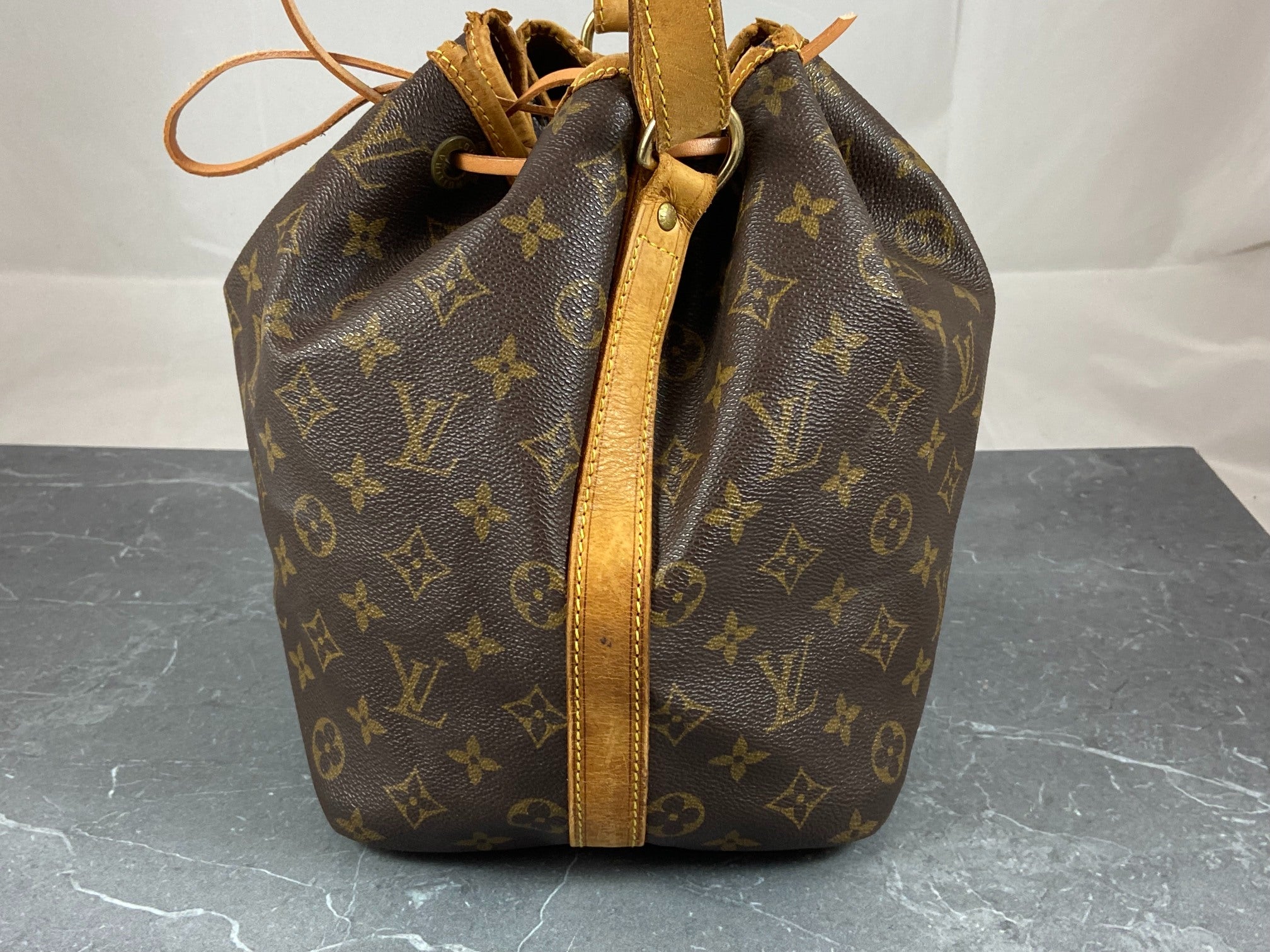 Louis Vuitton Sac Noé Petit Monogram Canvas