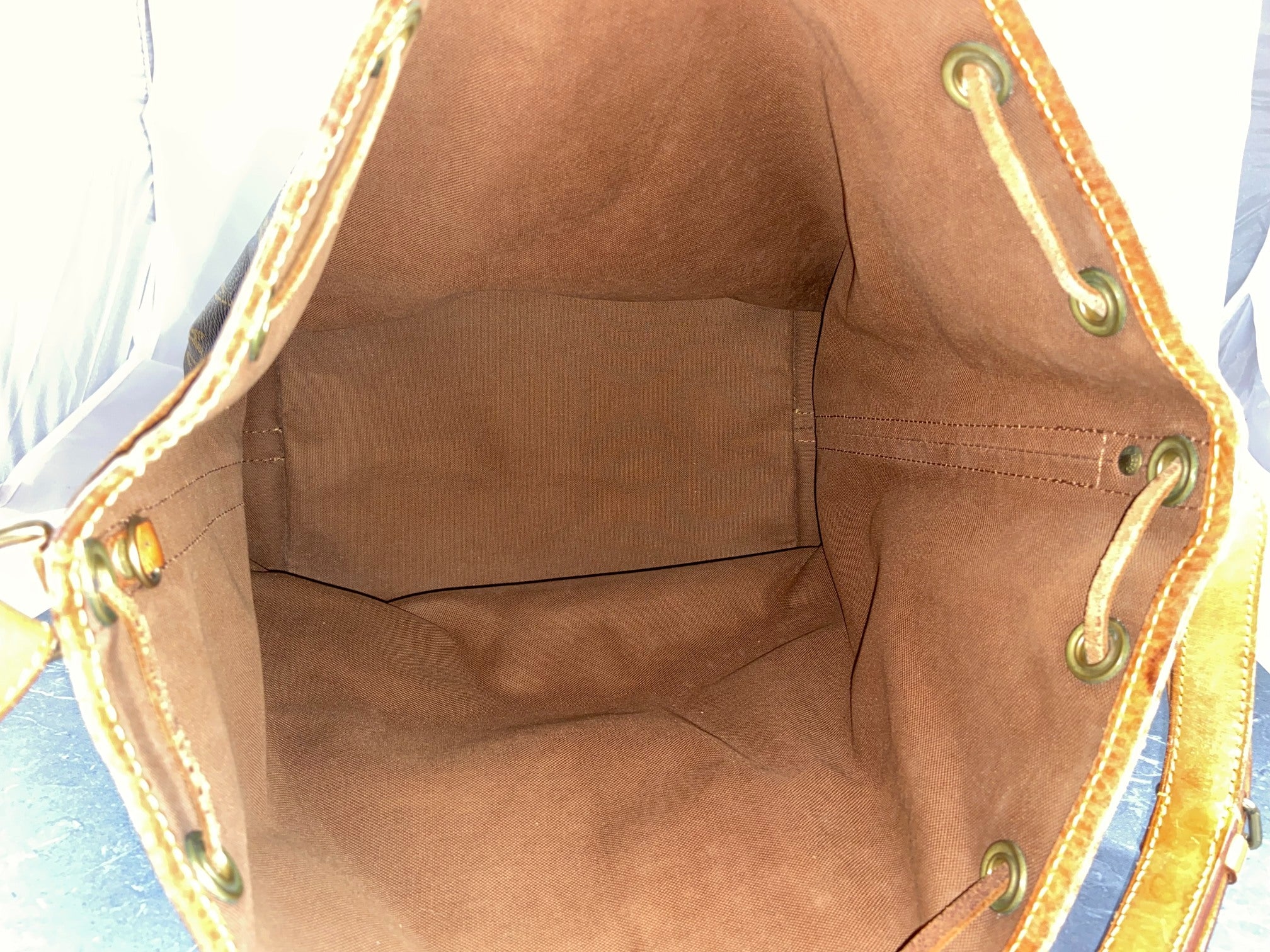 Louis Vuitton Sac Noé Grand Monogram Canvas