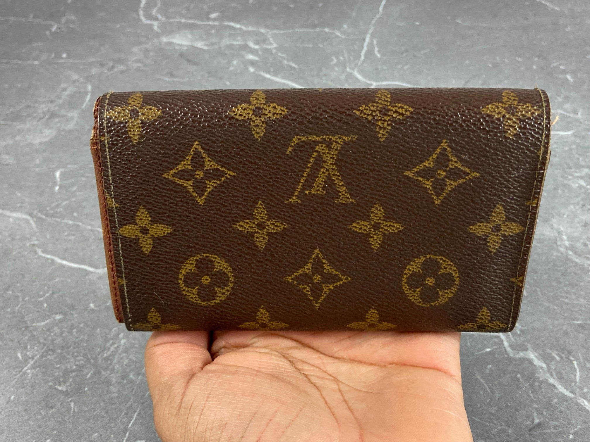 Louis Vuitton Porte-Monnaie Tresor Monogram Canvas