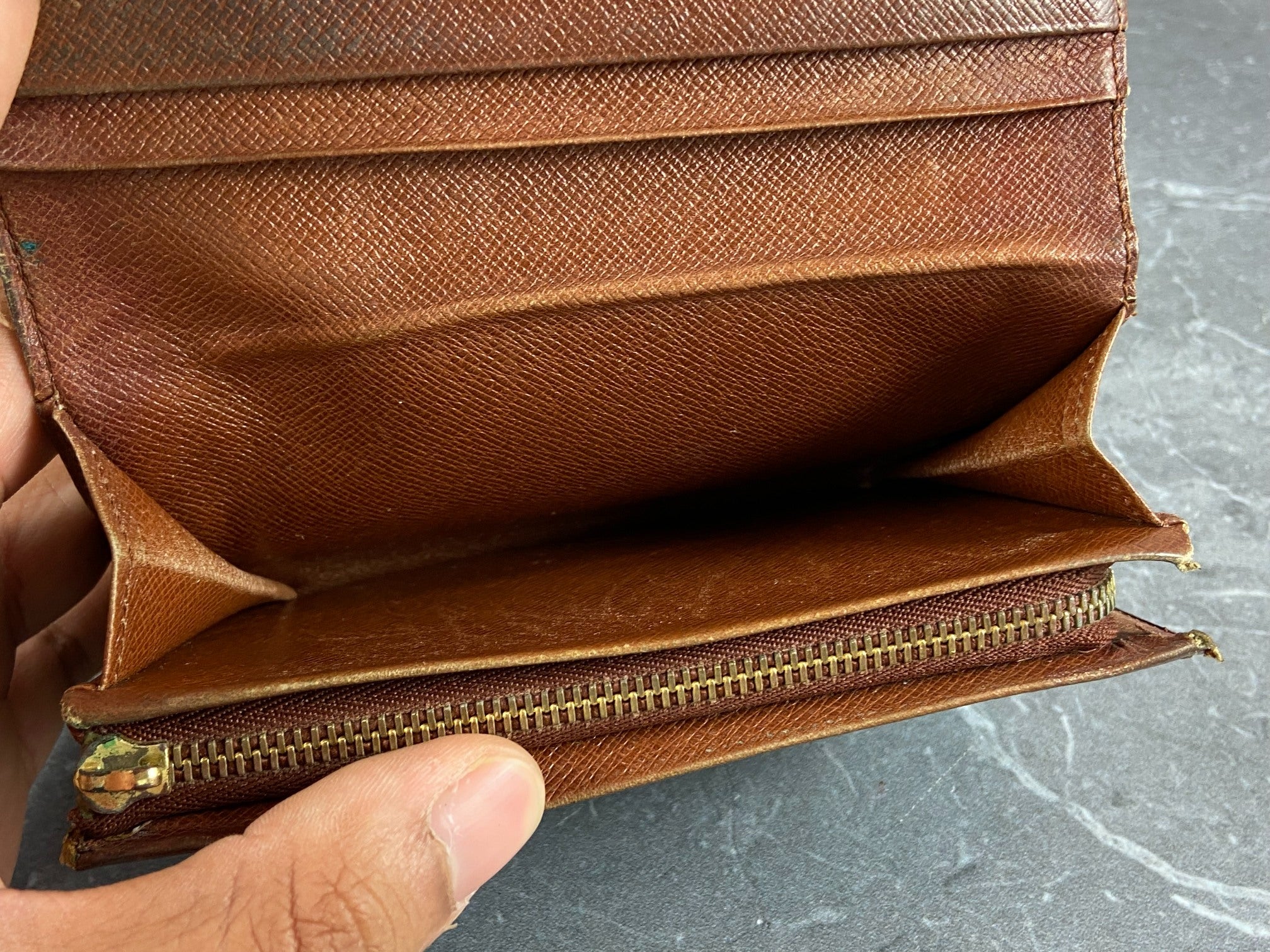 Louis Vuitton Porte-Monnaie Tresor Monogram Canvas