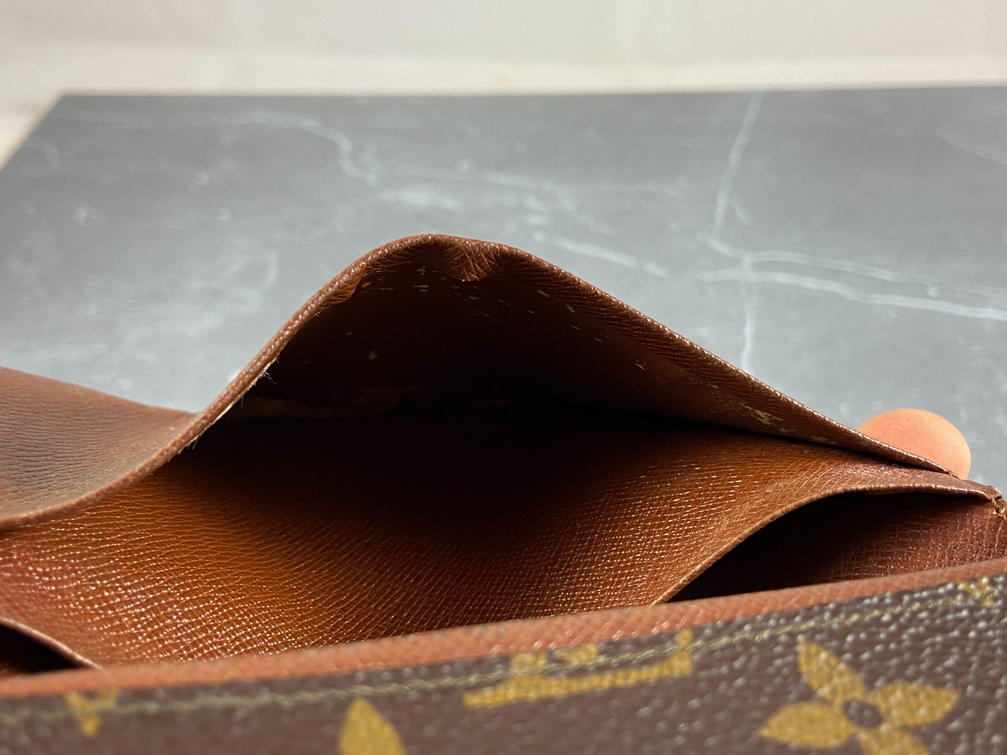 Louis Vuitton Porte-Monnaie Tresor Monogram Canvas
