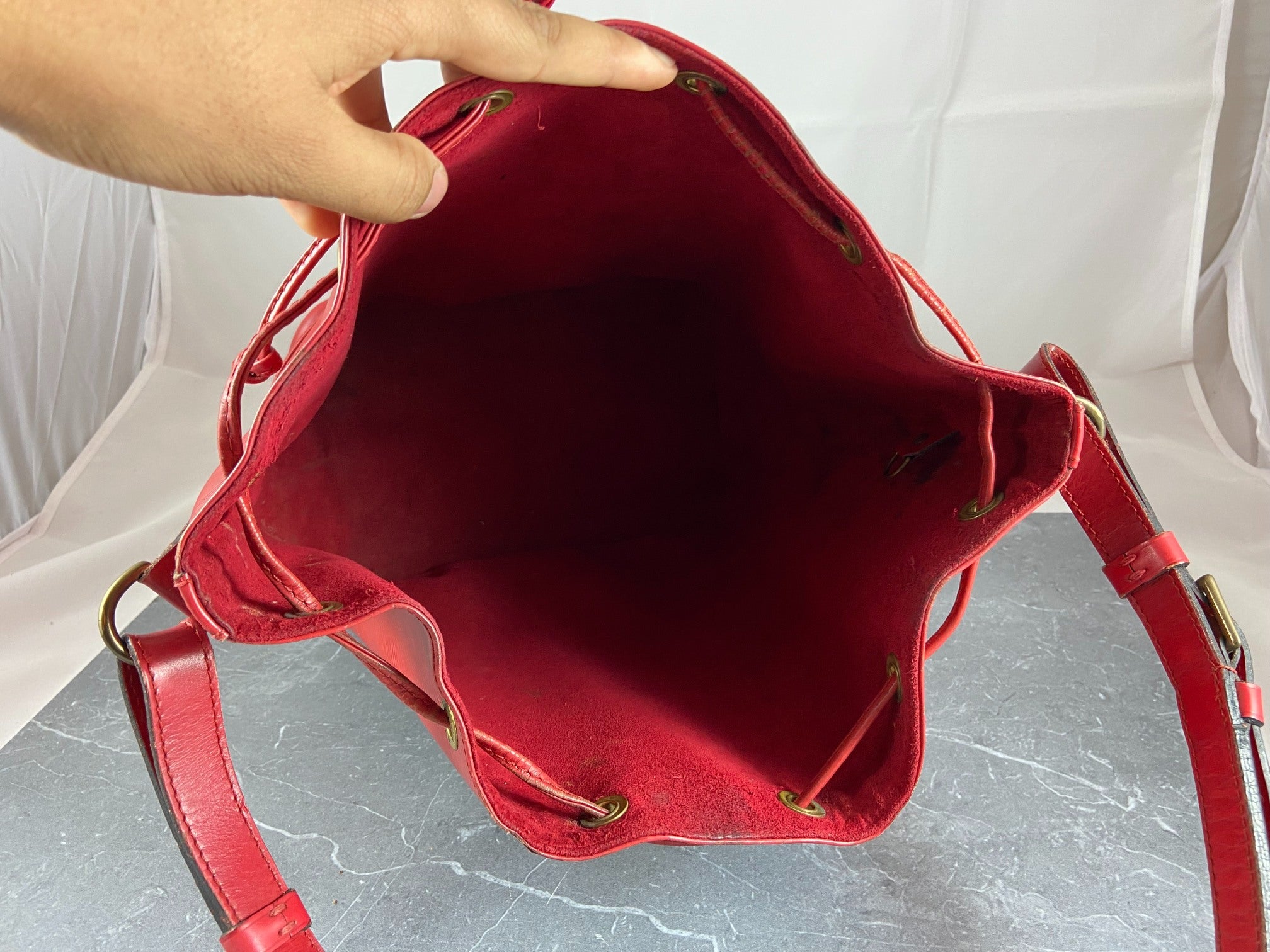 Louis Vuitton Sac Noé Grand Red Epi Leather