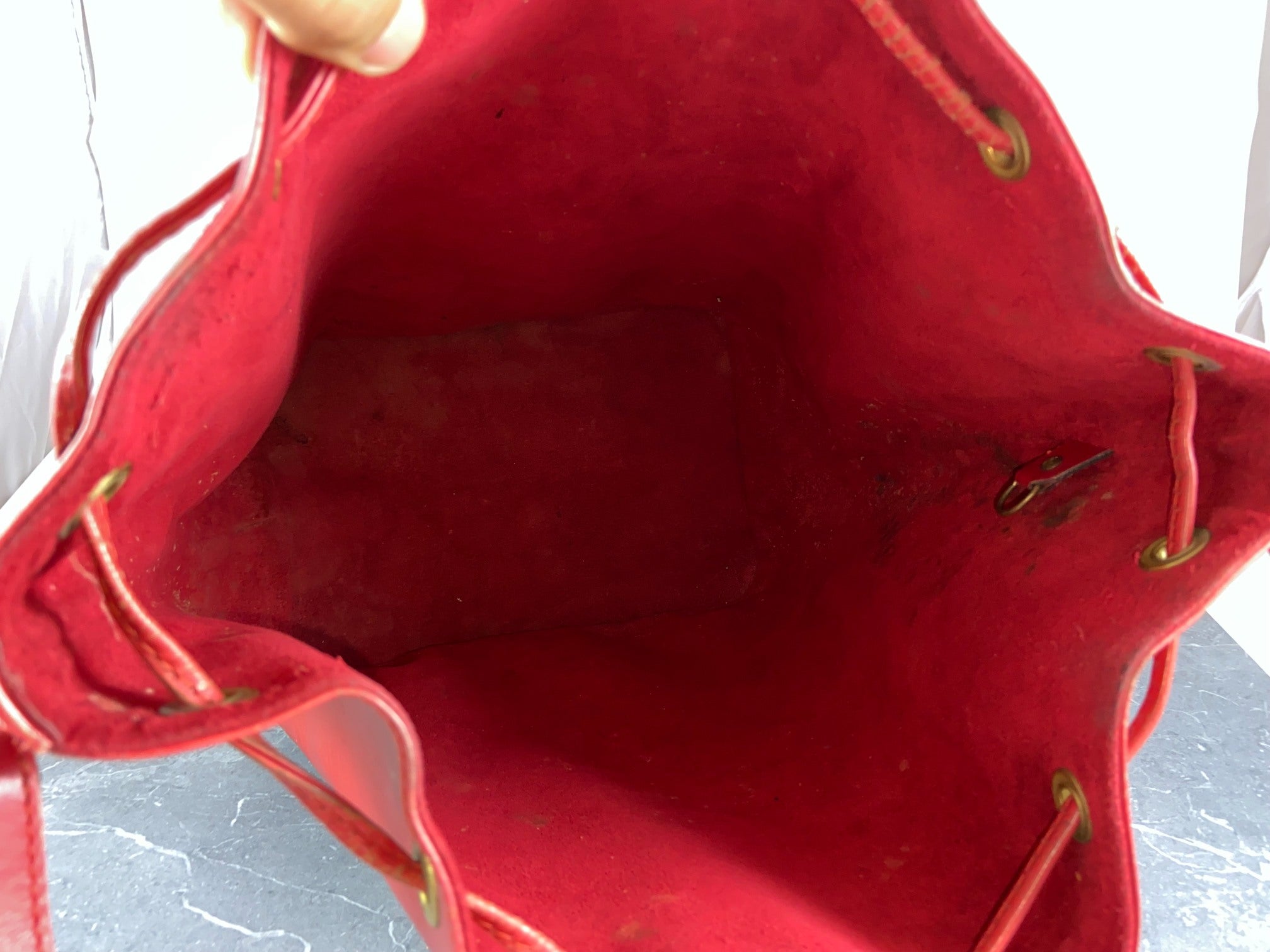 Louis Vuitton Sac Noé Grand Red Epi Leather