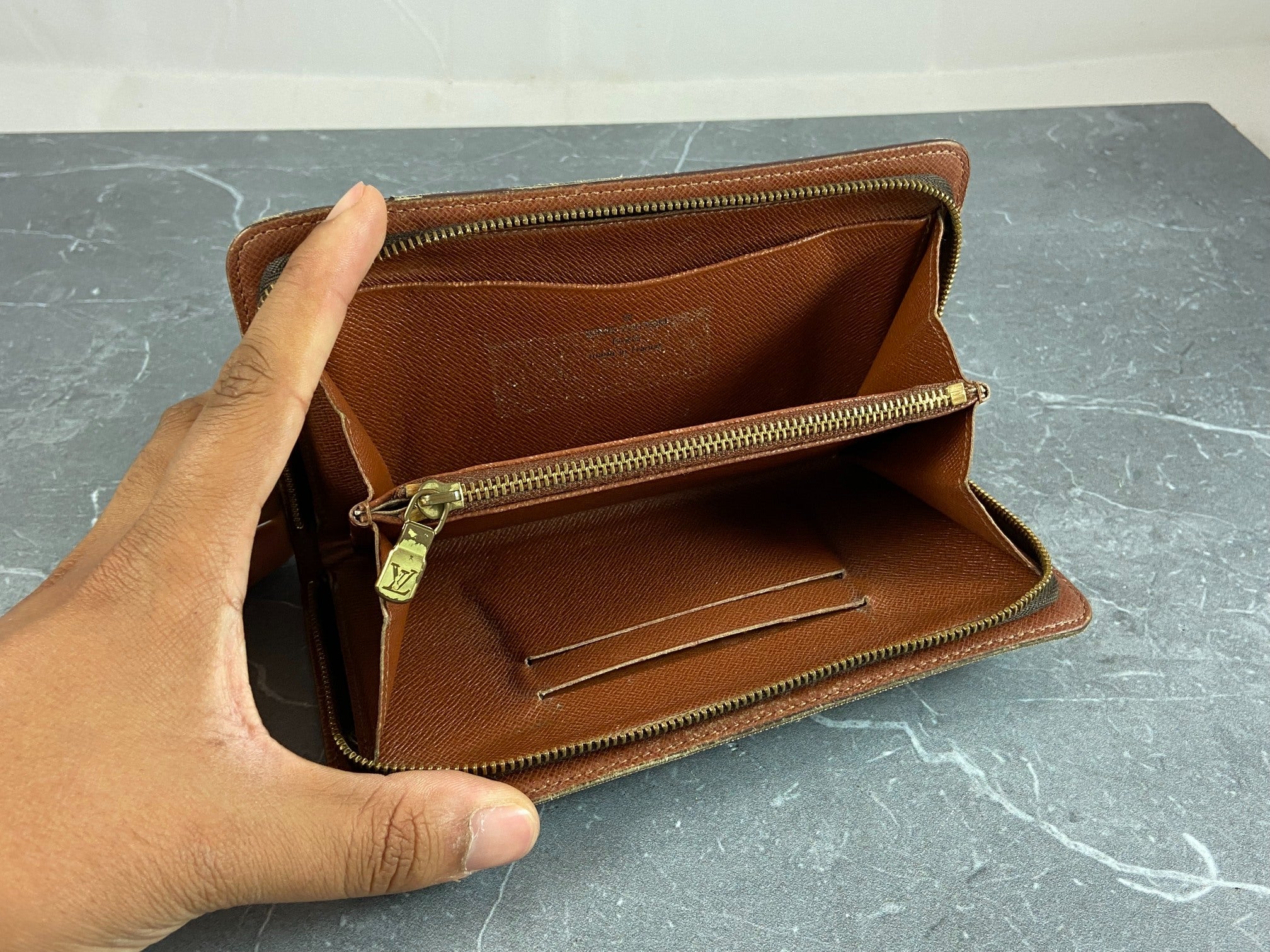 Louis Vuitton Zippy Wallet Monogram Canvas