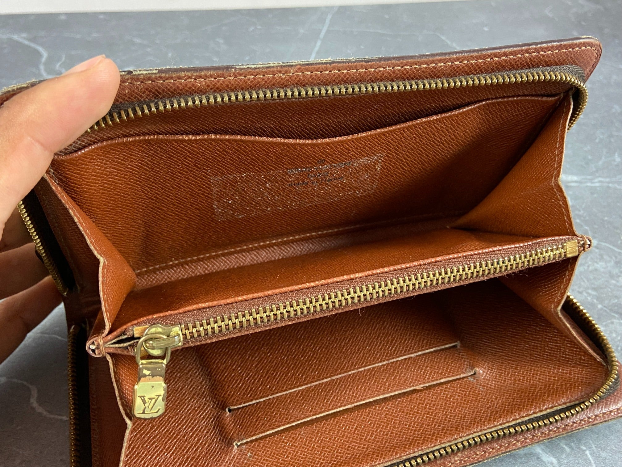 Louis Vuitton Zippy Wallet Monogram Canvas