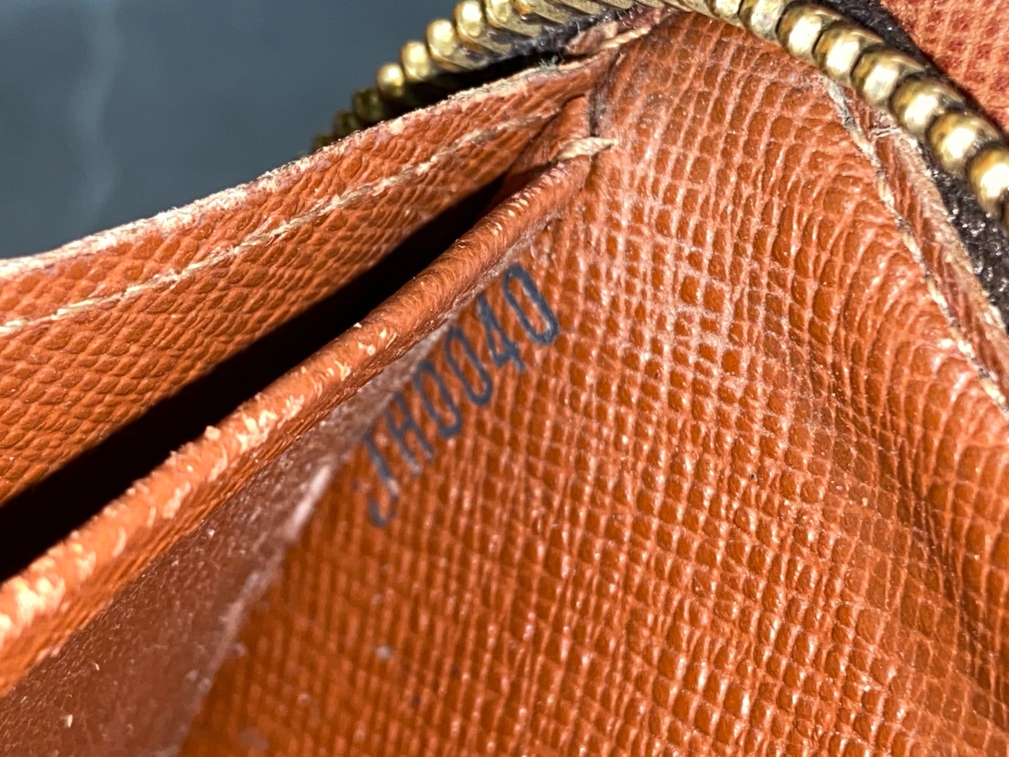 Louis Vuitton Zippy Wallet Monogram Canvas