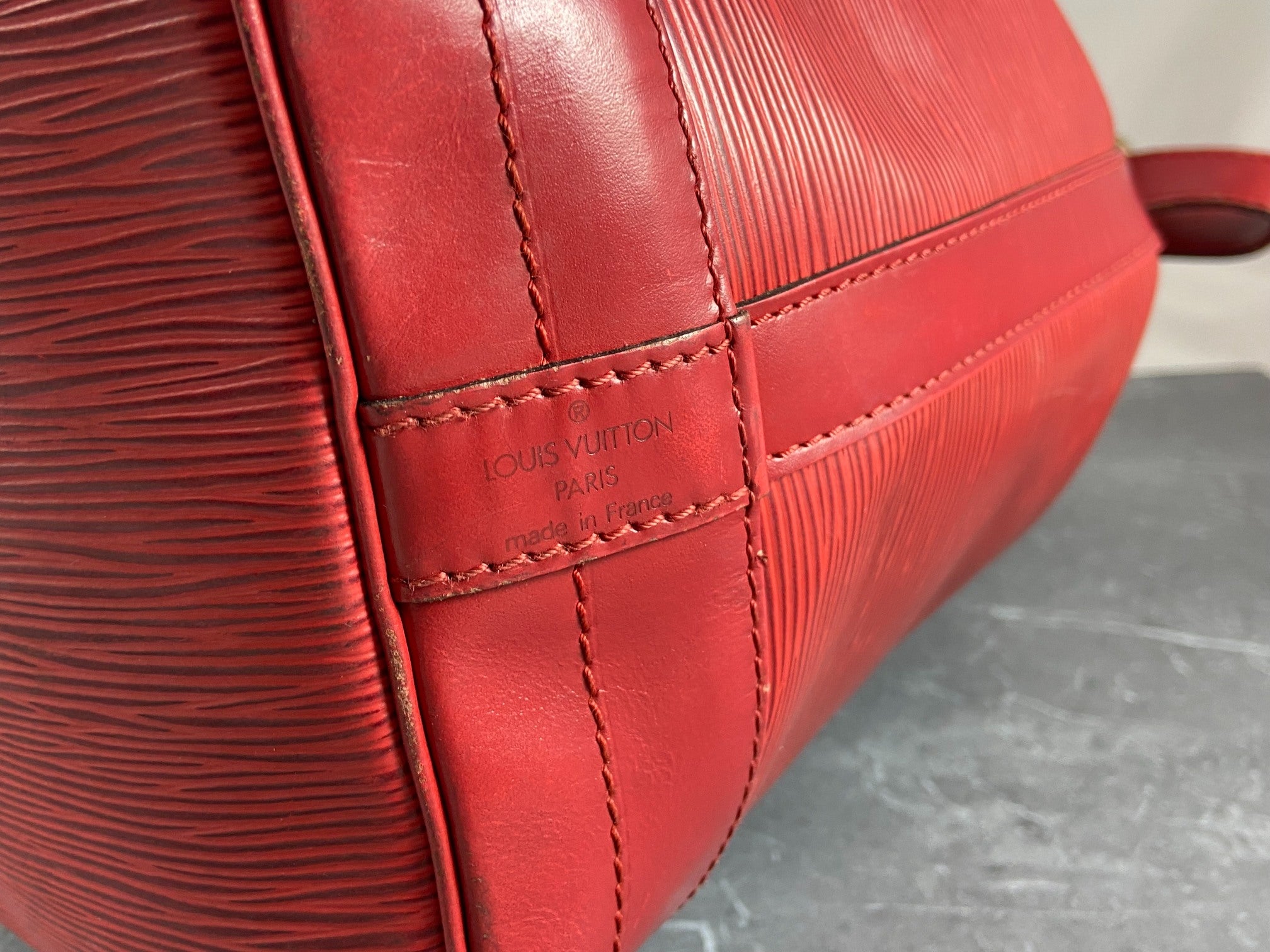 Louis Vuitton Sac Noé Grand Red Epi Leather