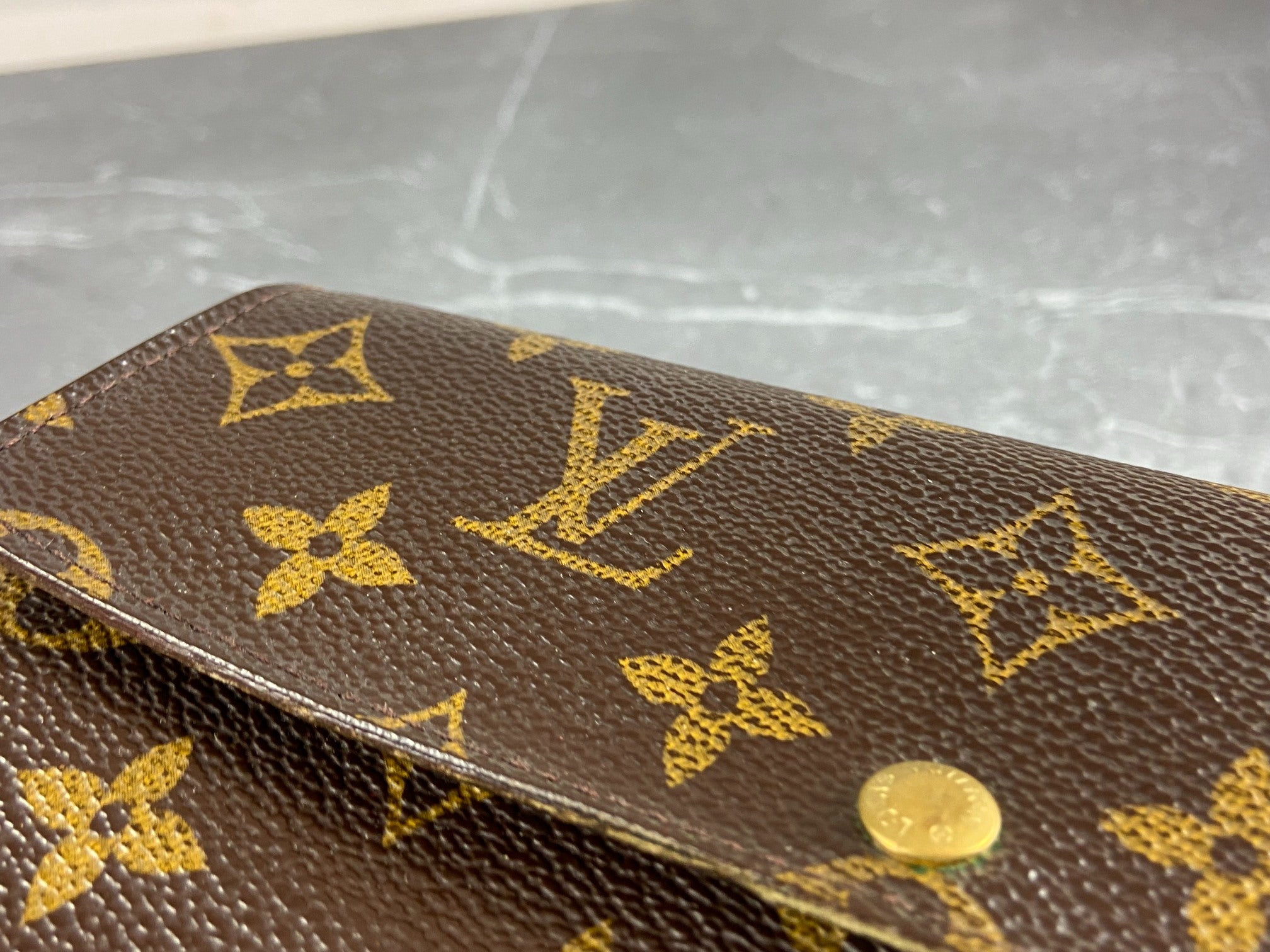 Louis Vuitton Sarah Wallet Monogram Canvas