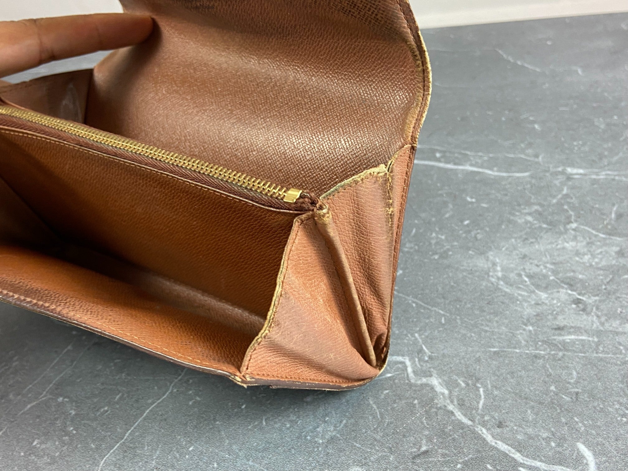 Louis Vuitton Sarah Wallet Monogram Canvas