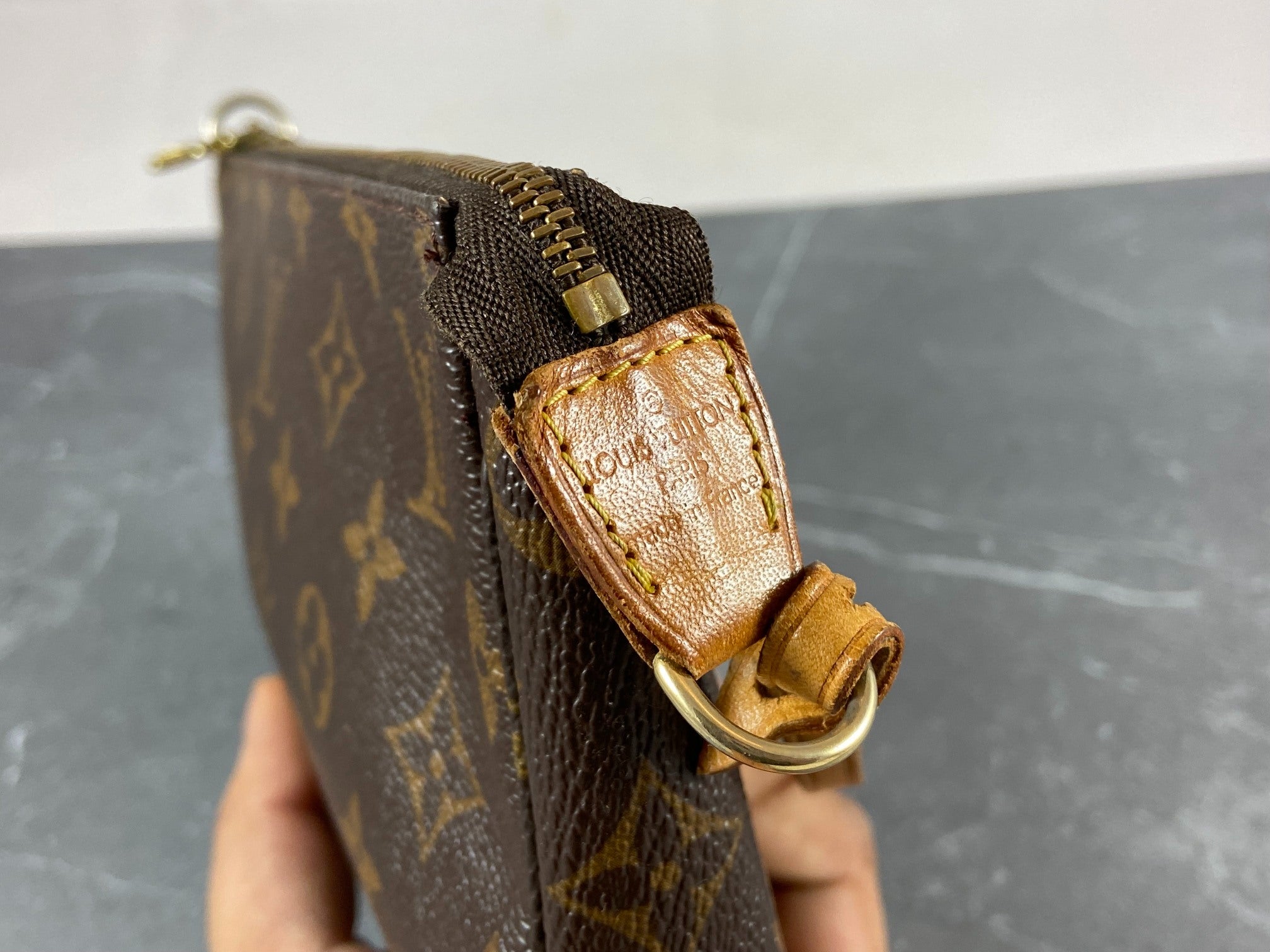 Louis Vuitton Pochette Accessoires Monogram Canvas