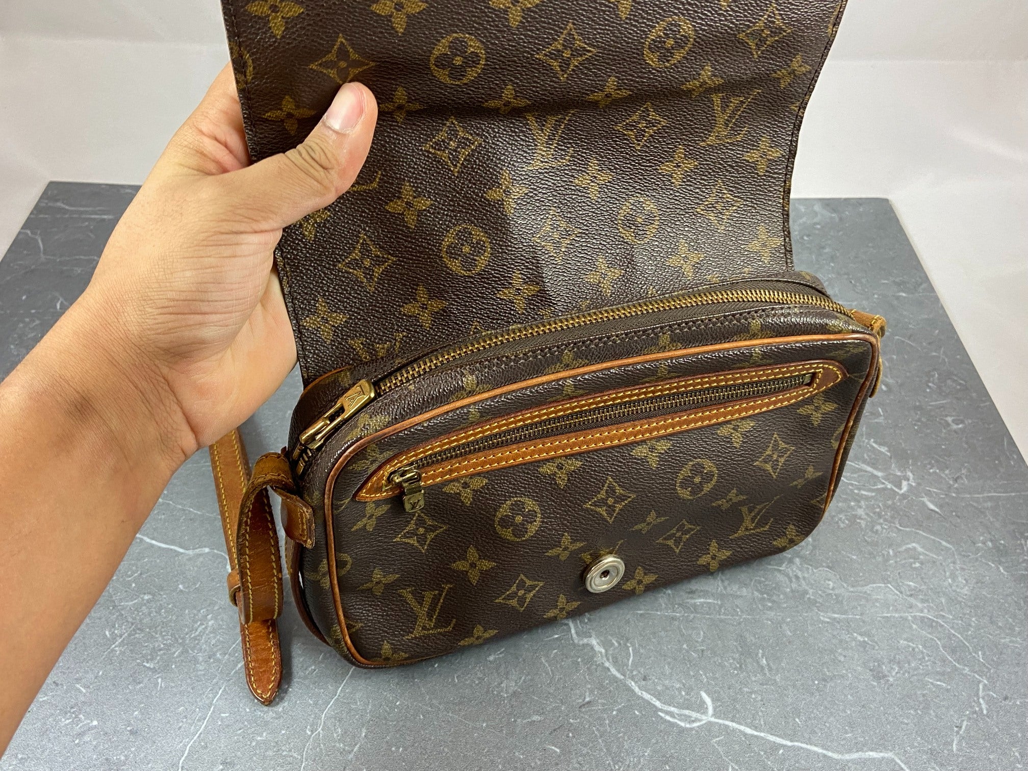 Louis Vuitton Saint Germain Shoulder Bag Monogram Canvas