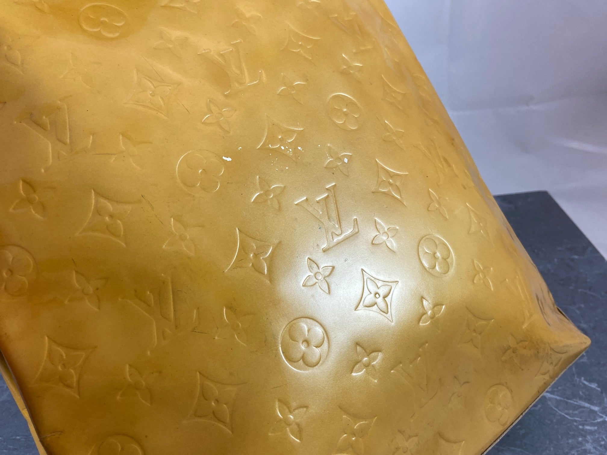 Louis Vuitton Reade MM Yellow Vernis Leather