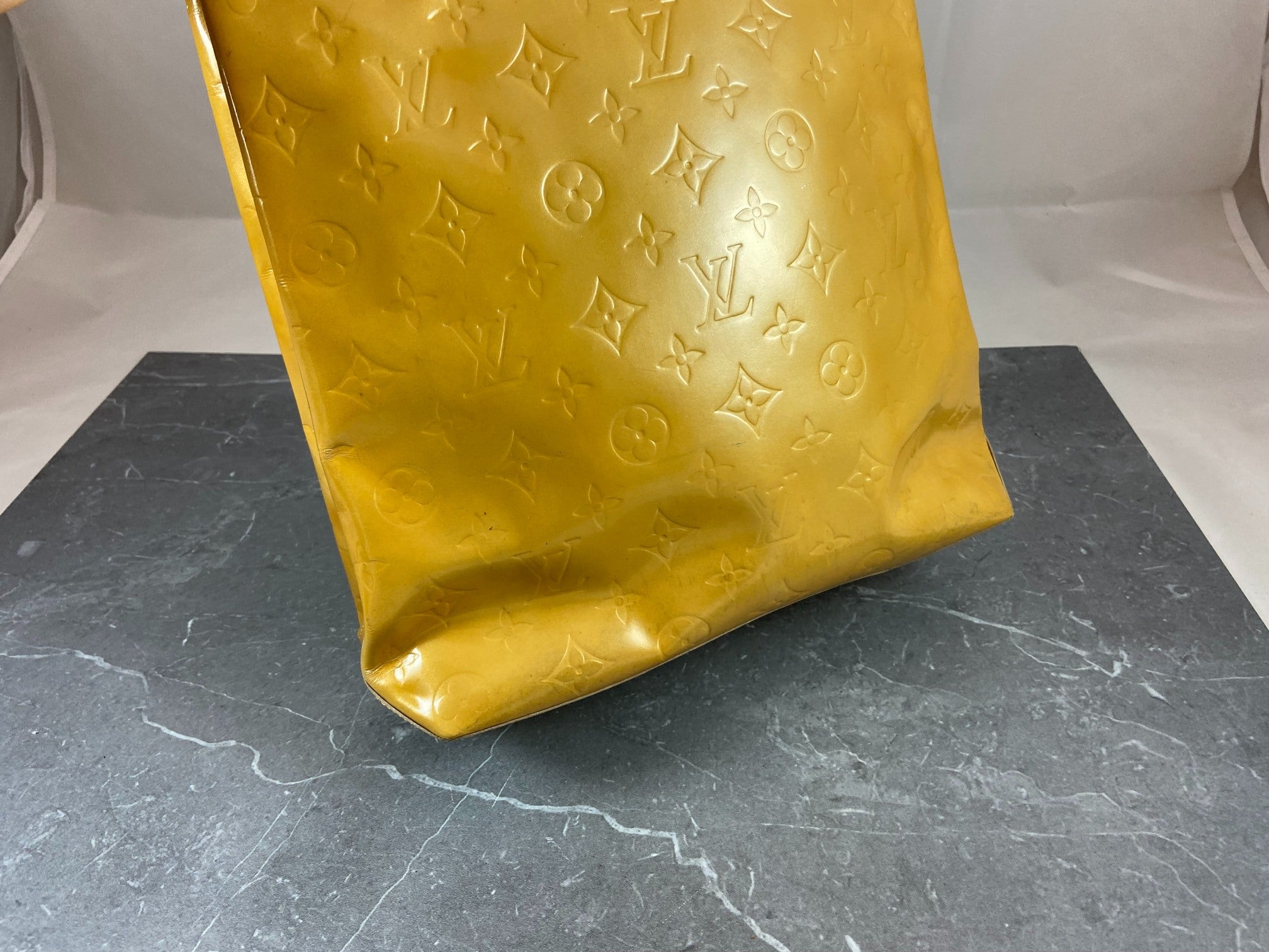 Louis Vuitton Reade MM Yellow Vernis Leather