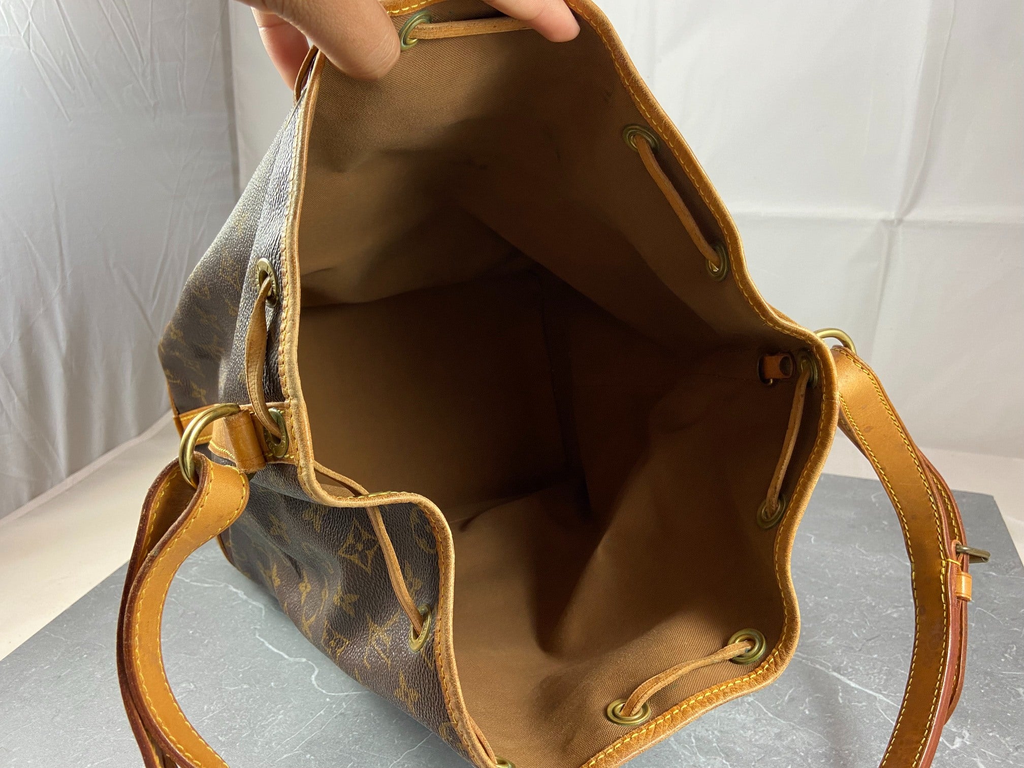 Louis Vuitton Sac Noé Grand Monogram Canvas