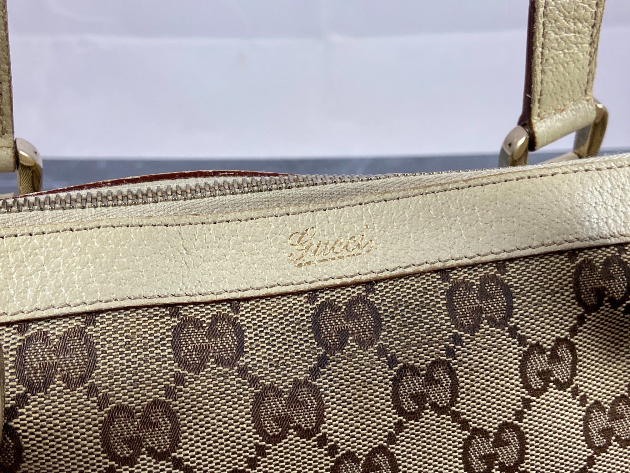 Gucci Abbey Hand / Shopper Bag Grey GG Monogram