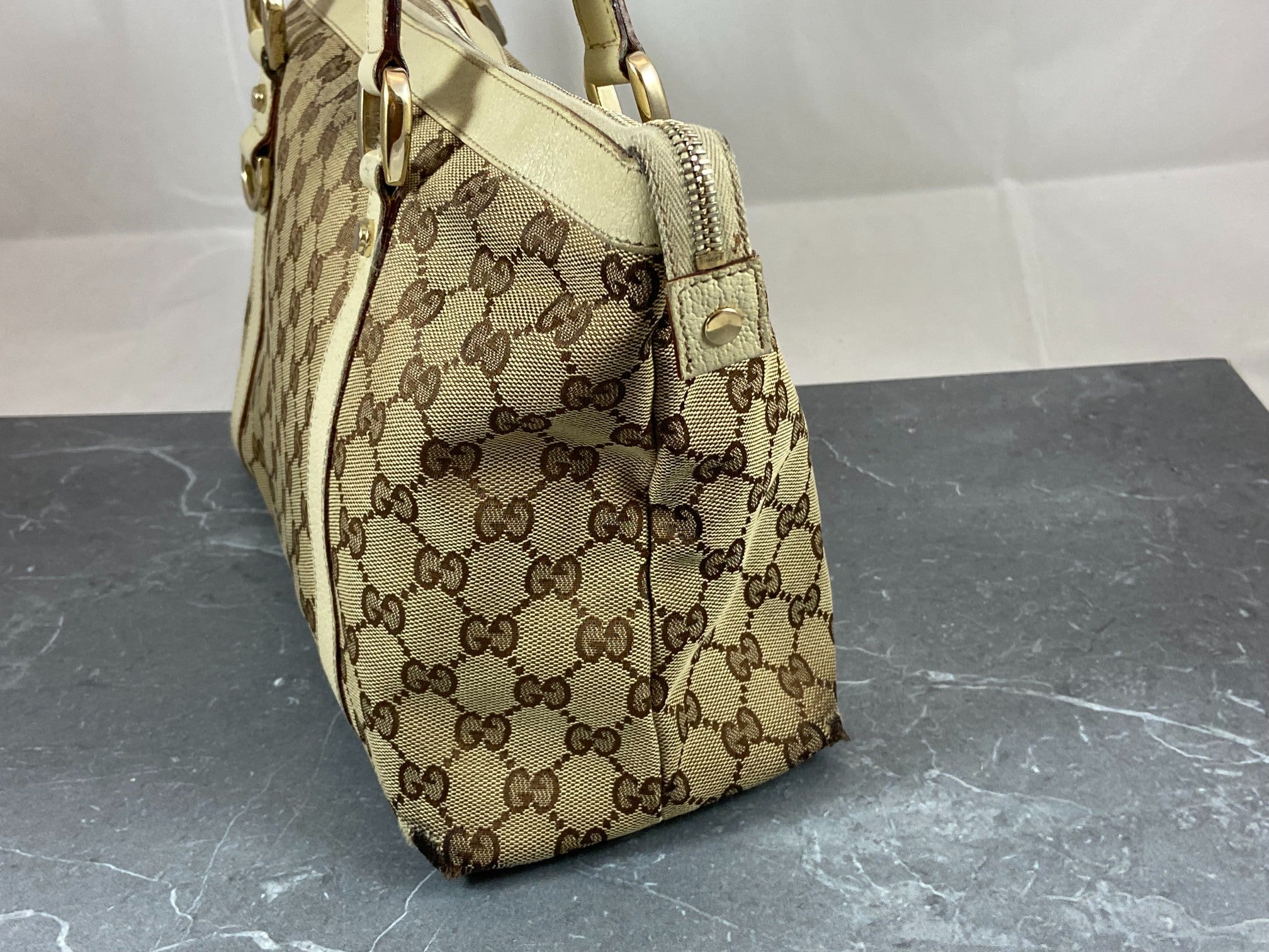 Gucci Abbey Hand / Shopper Bag Grey GG Monogram