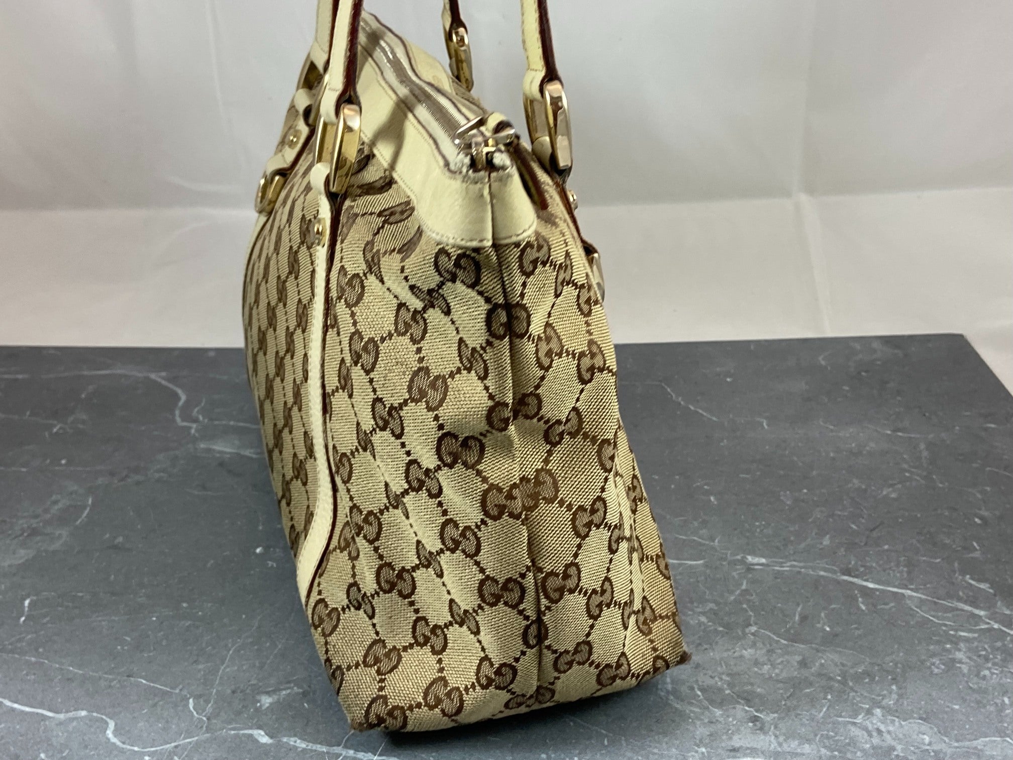 Gucci Abbey Hand / Shopper Bag Grey GG Monogram