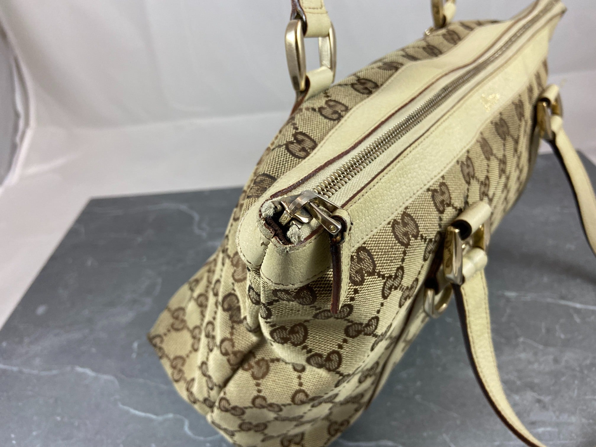 Gucci Abbey Hand / Shopper Bag Grey GG Monogram