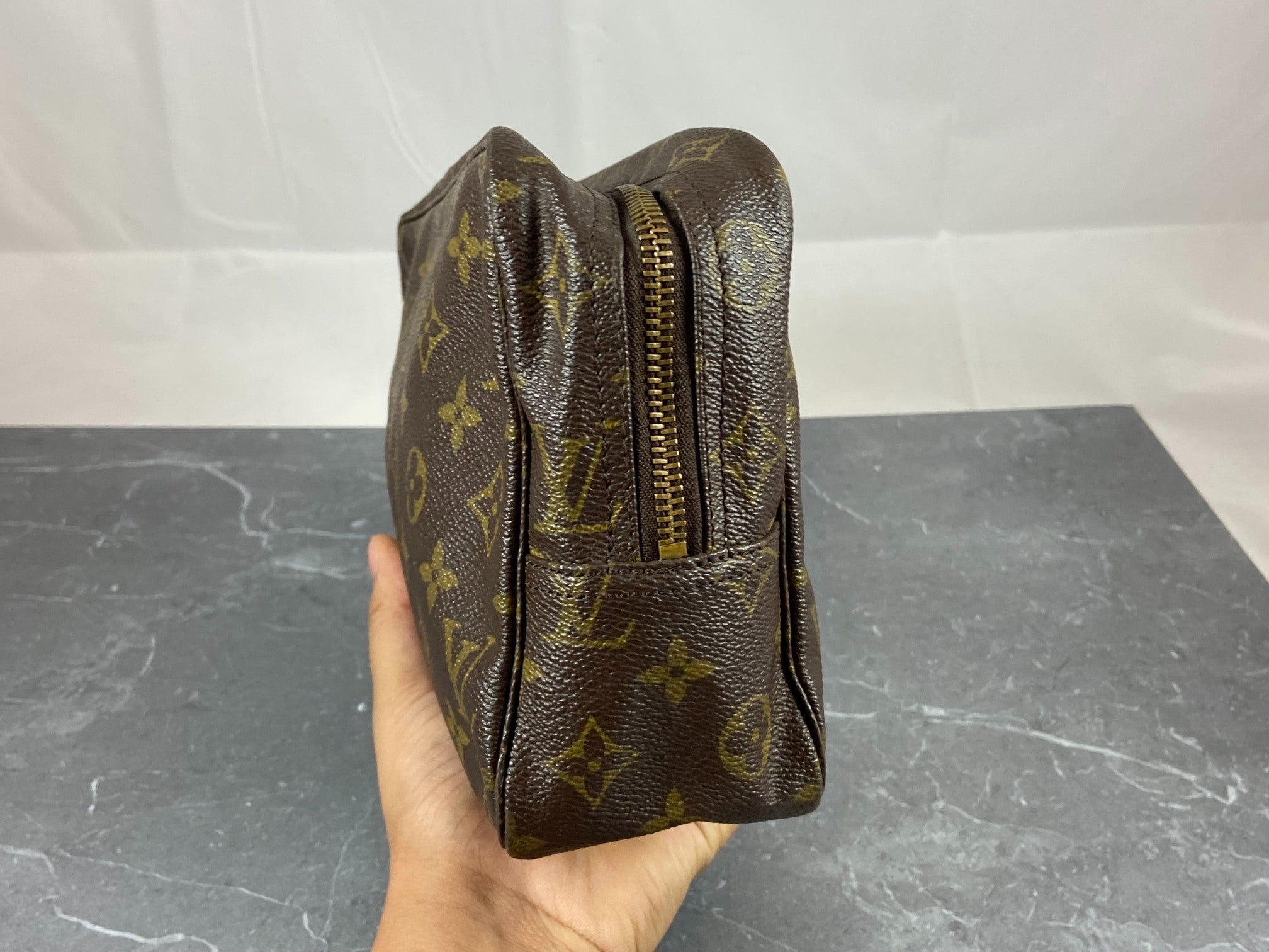 Louis Vuitton Trousse Toilette 28 Monogram Canvas