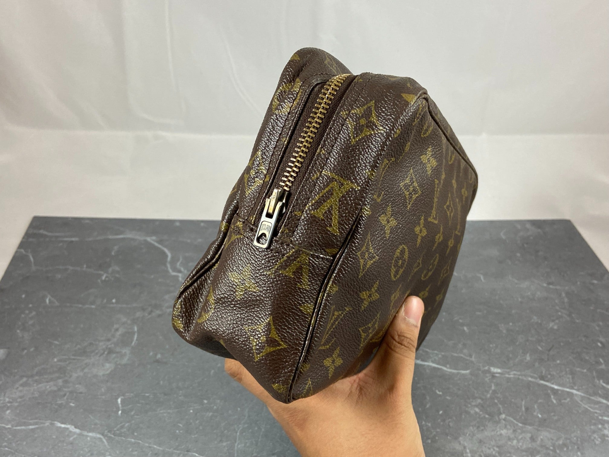 Louis Vuitton Trousse Toilette 28 Monogram Canvas