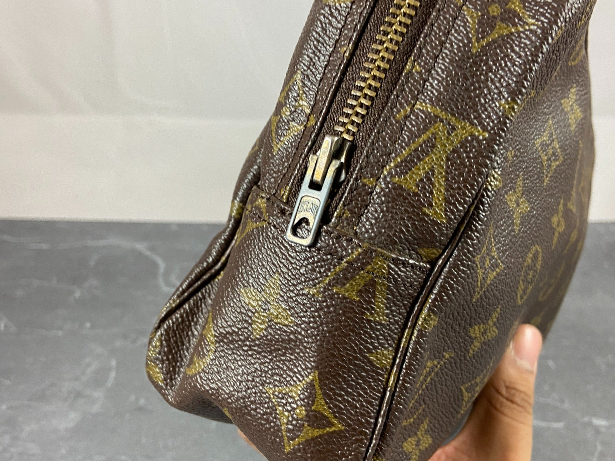 Louis Vuitton Trousse Toilette 28 Monogram Canvas