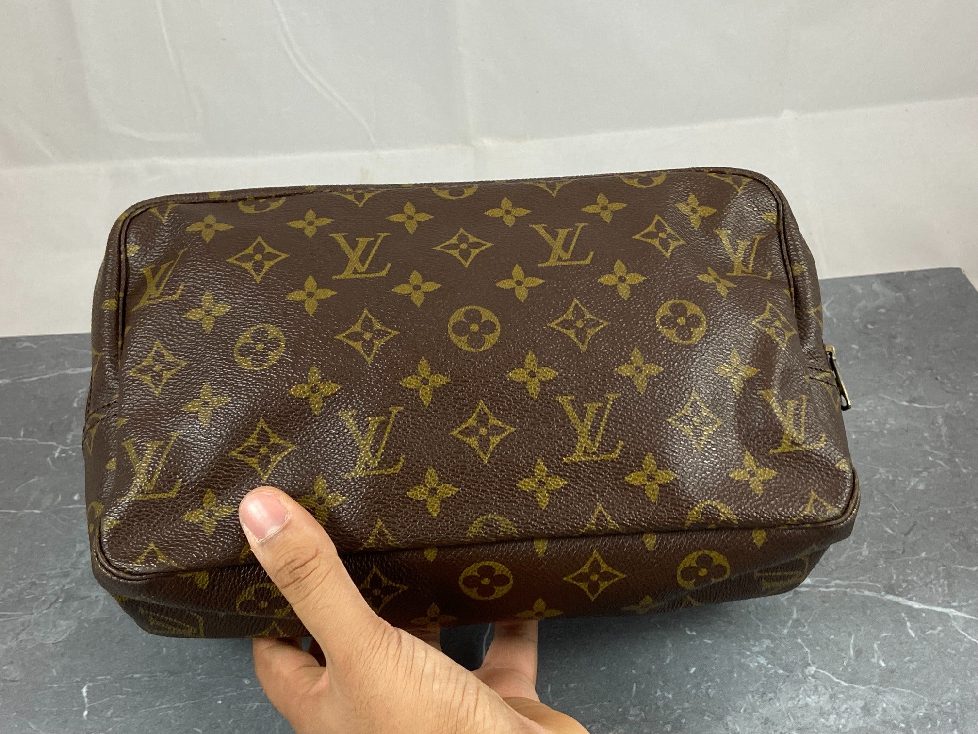 Louis Vuitton Trousse Toilette 28 Monogram Canvas