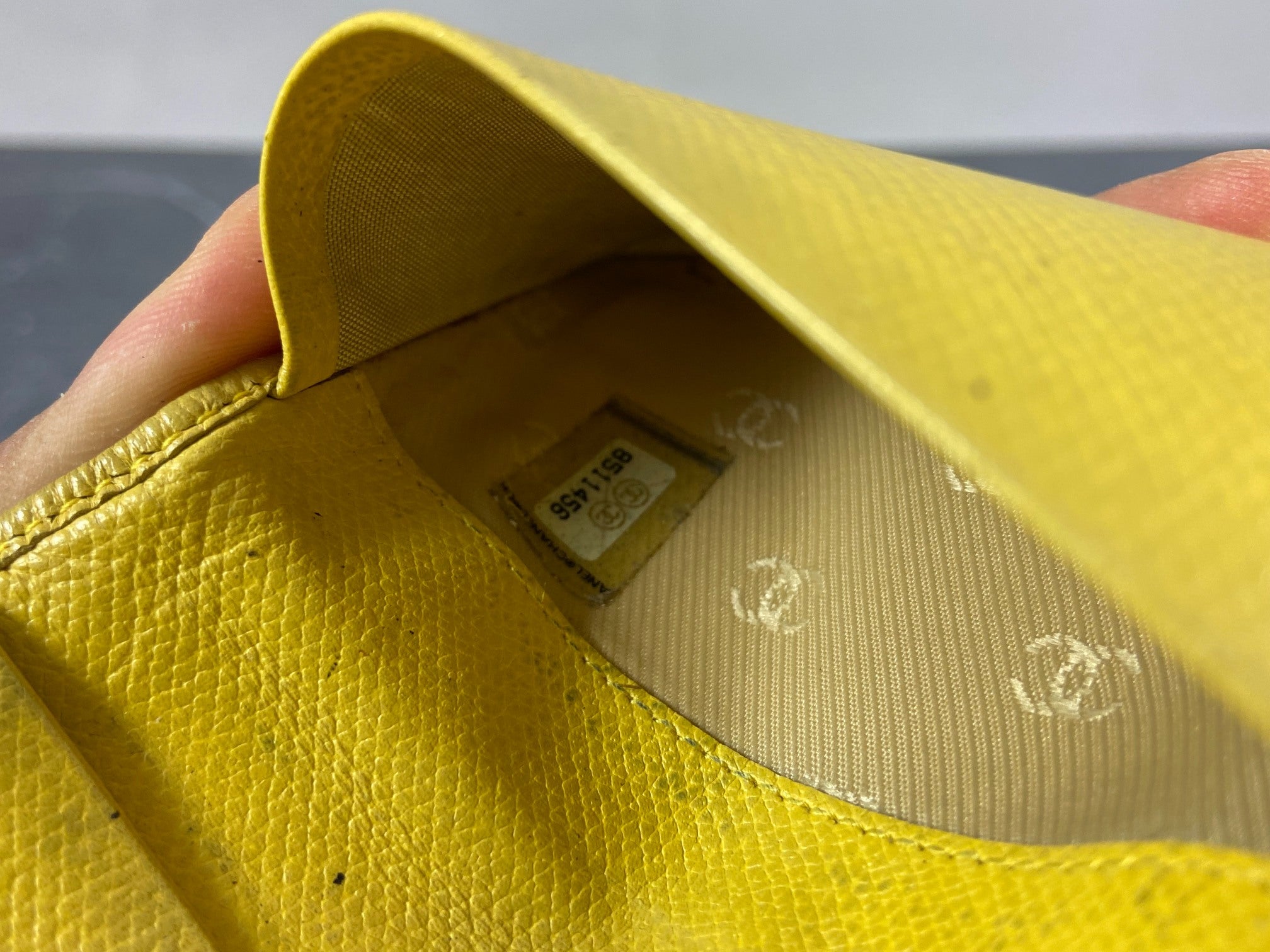 Chanel Bifold Card Case Black Leather