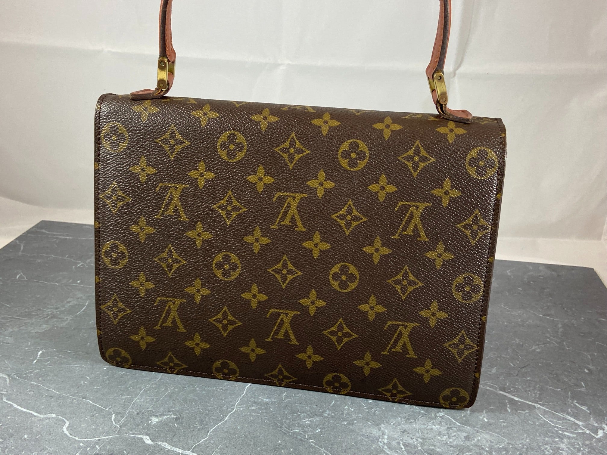 Louis Vuitton Monogram Canvas