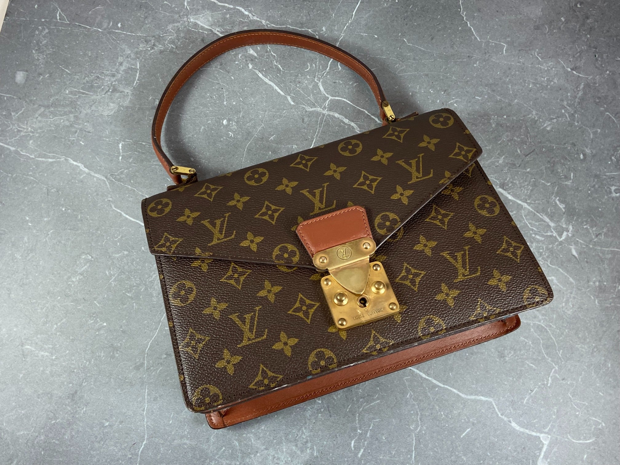 Louis Vuitton Monogram Canvas