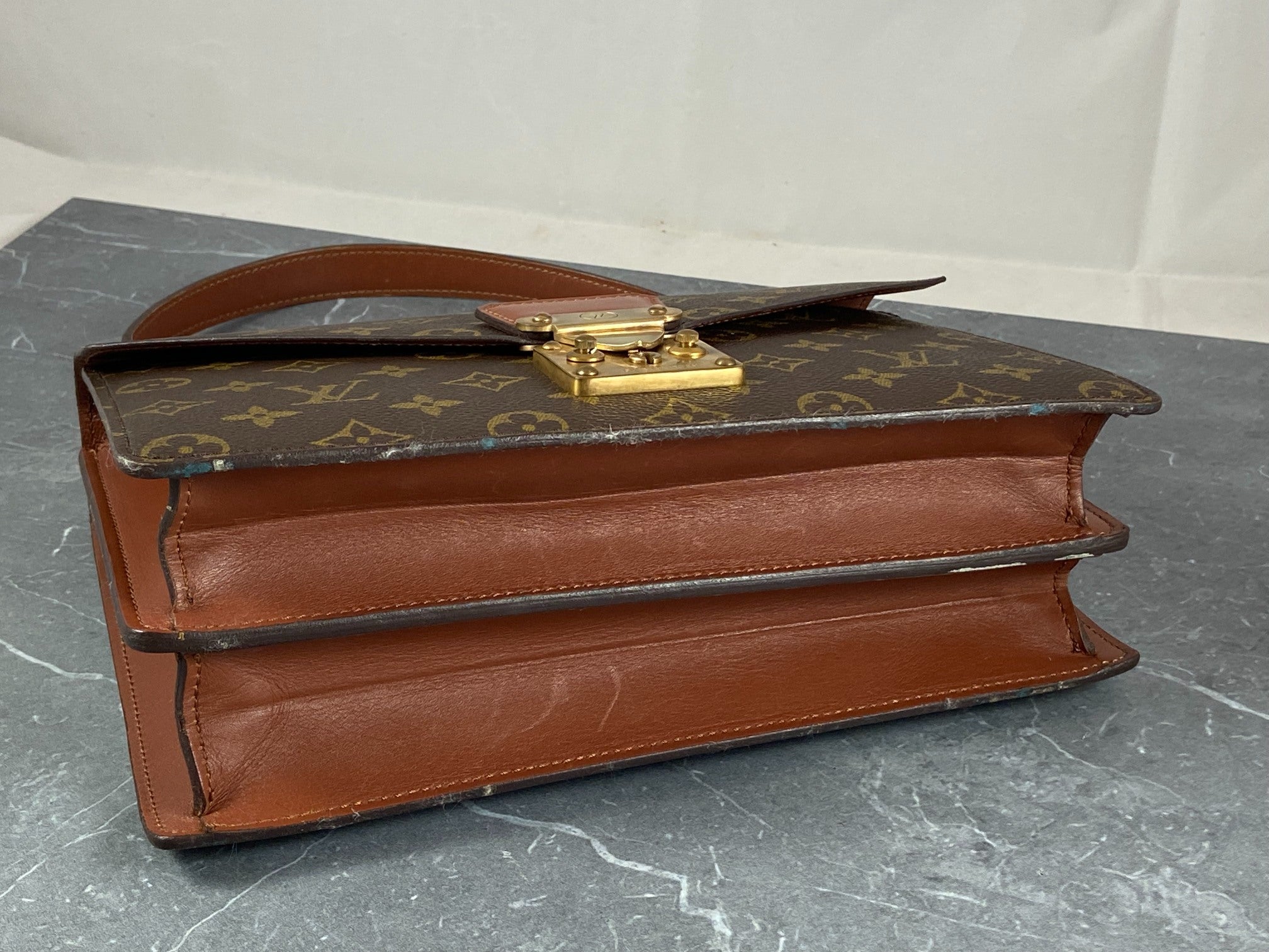 Louis Vuitton Monogram Canvas