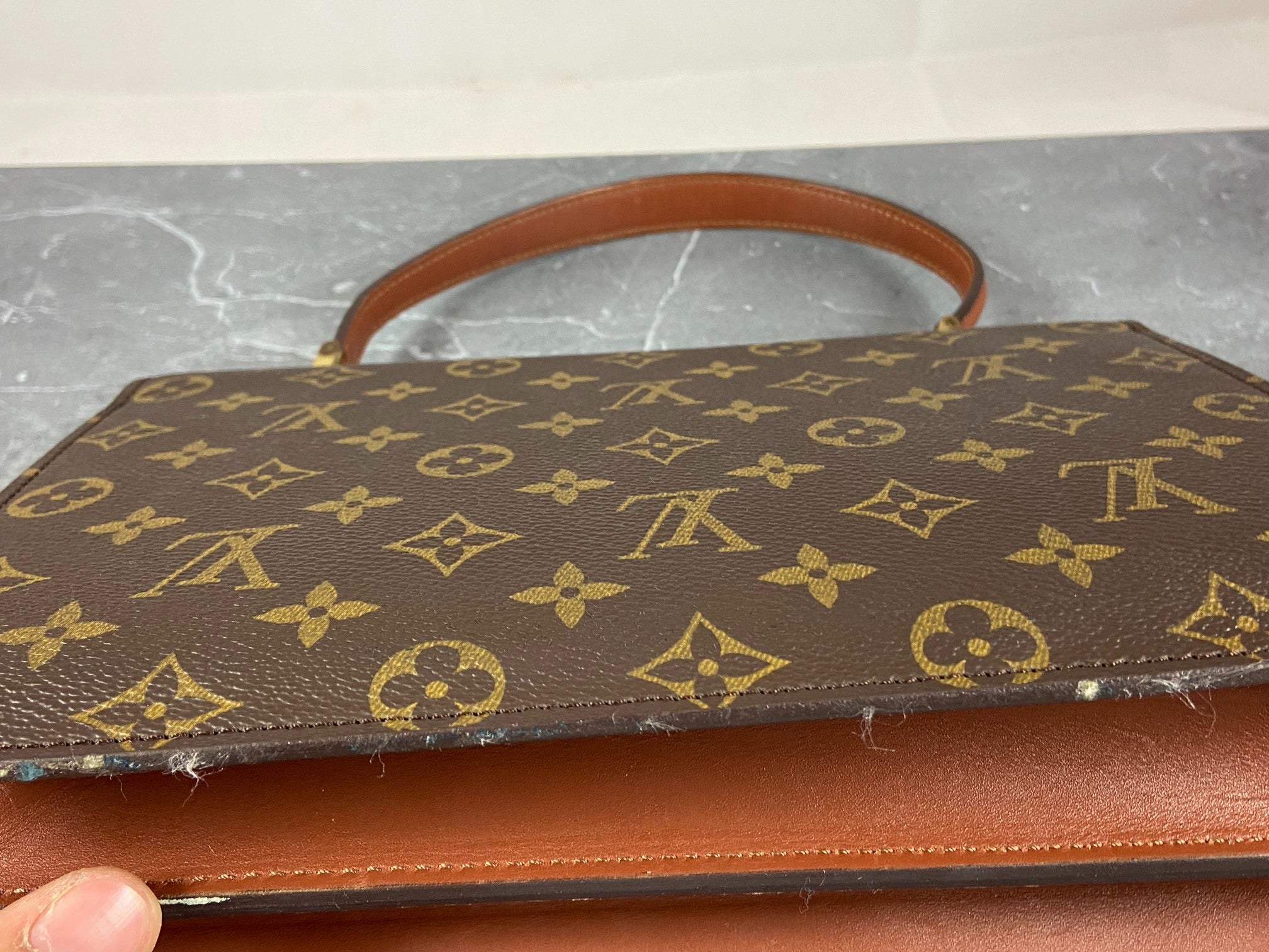 Louis Vuitton Monogram Canvas