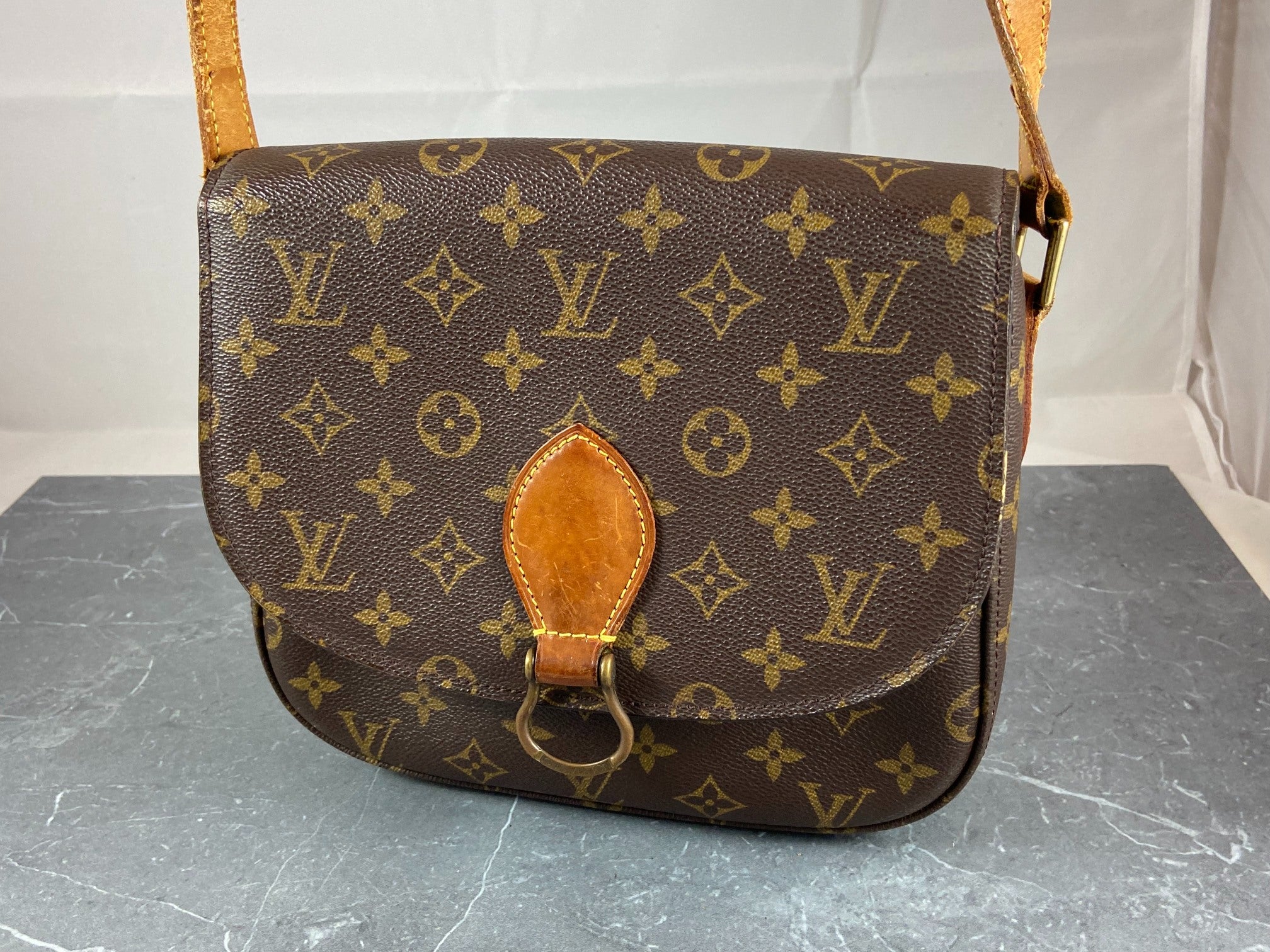 Louis Vuitton Saint Cloud GM Shoulder Bag Monogram Canvas