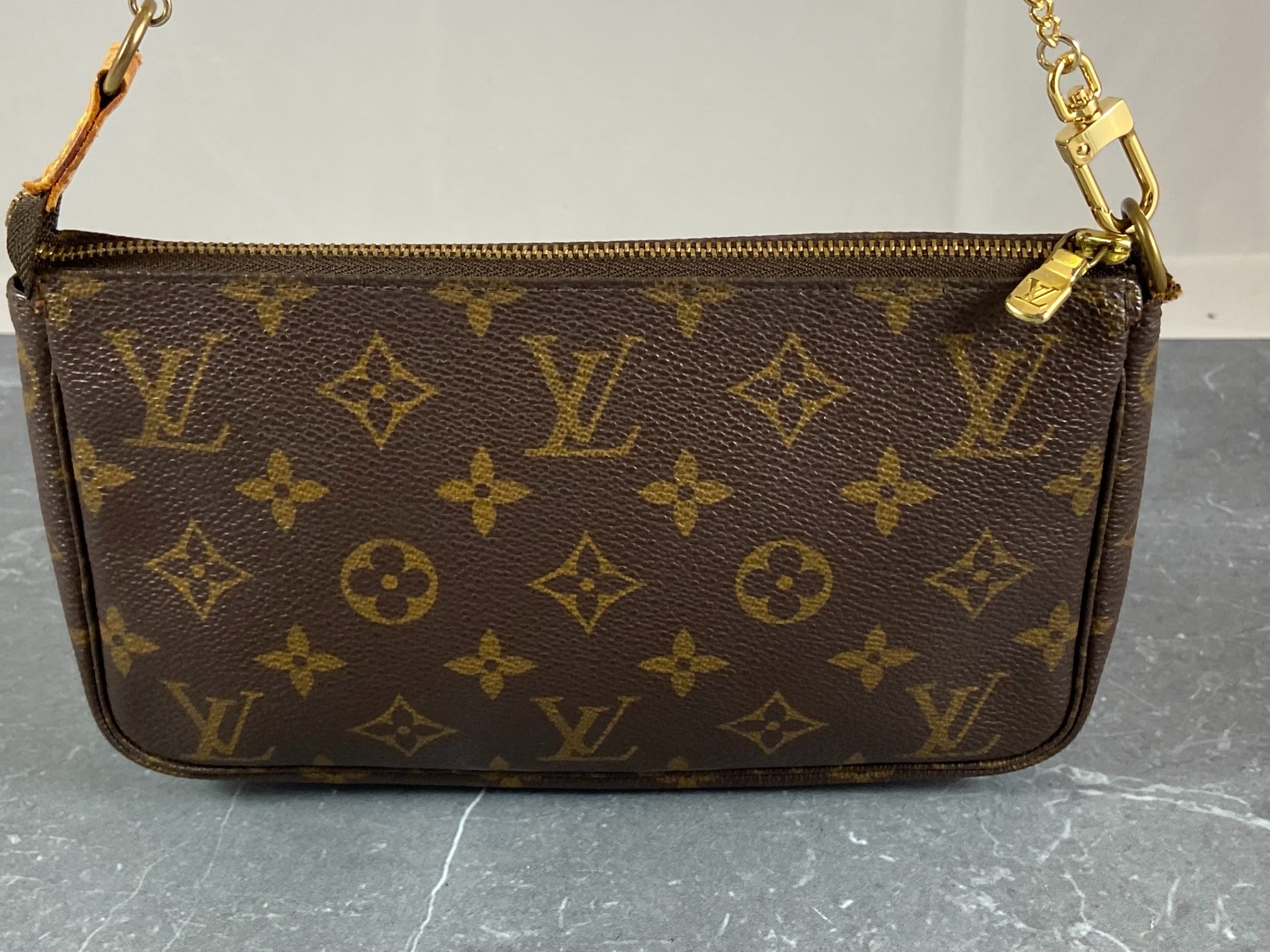 Louis Vuitton Pochette Accessoires Monogram Canvas