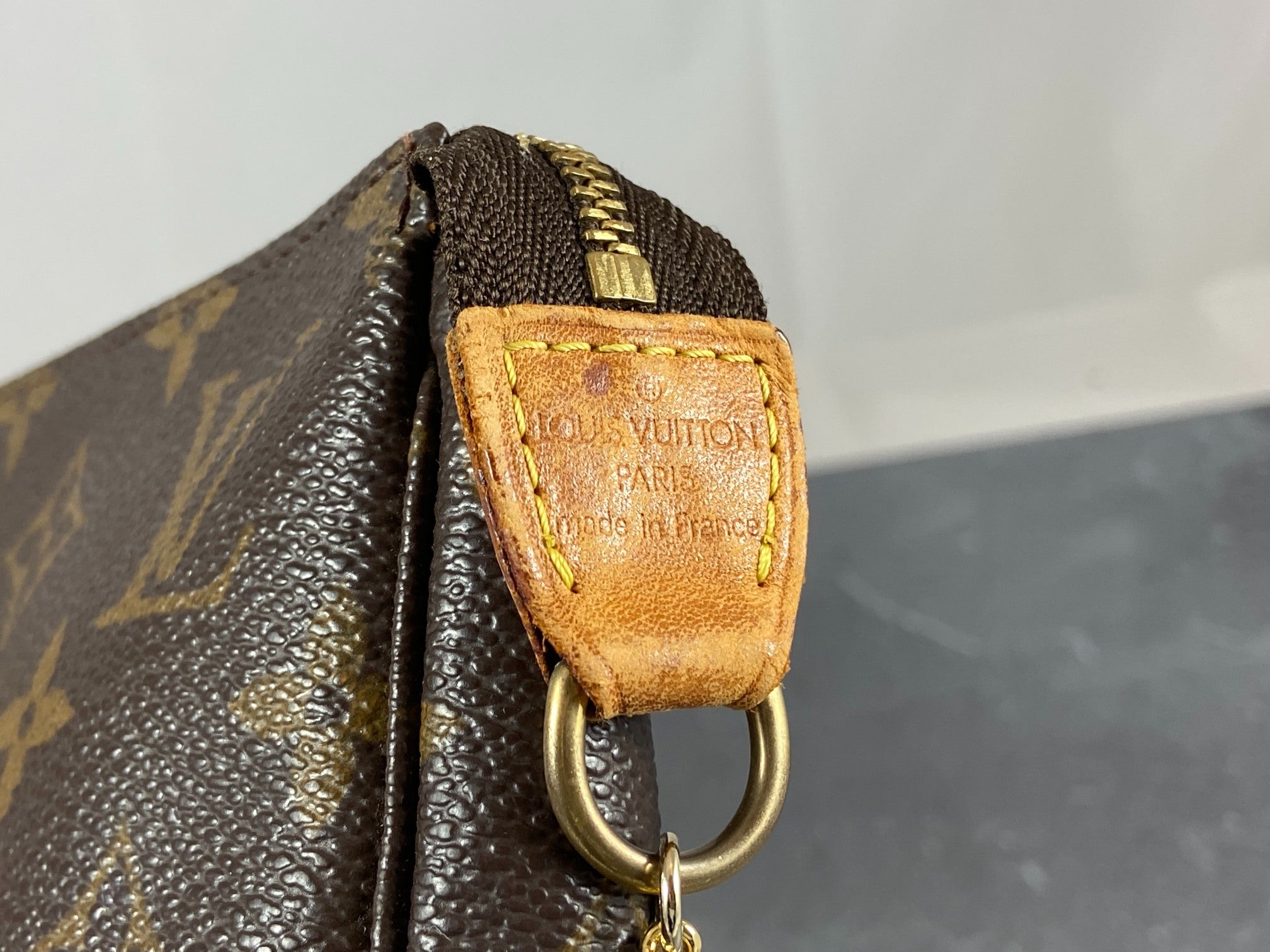 Louis Vuitton Pochette Accessoires Monogram Canvas