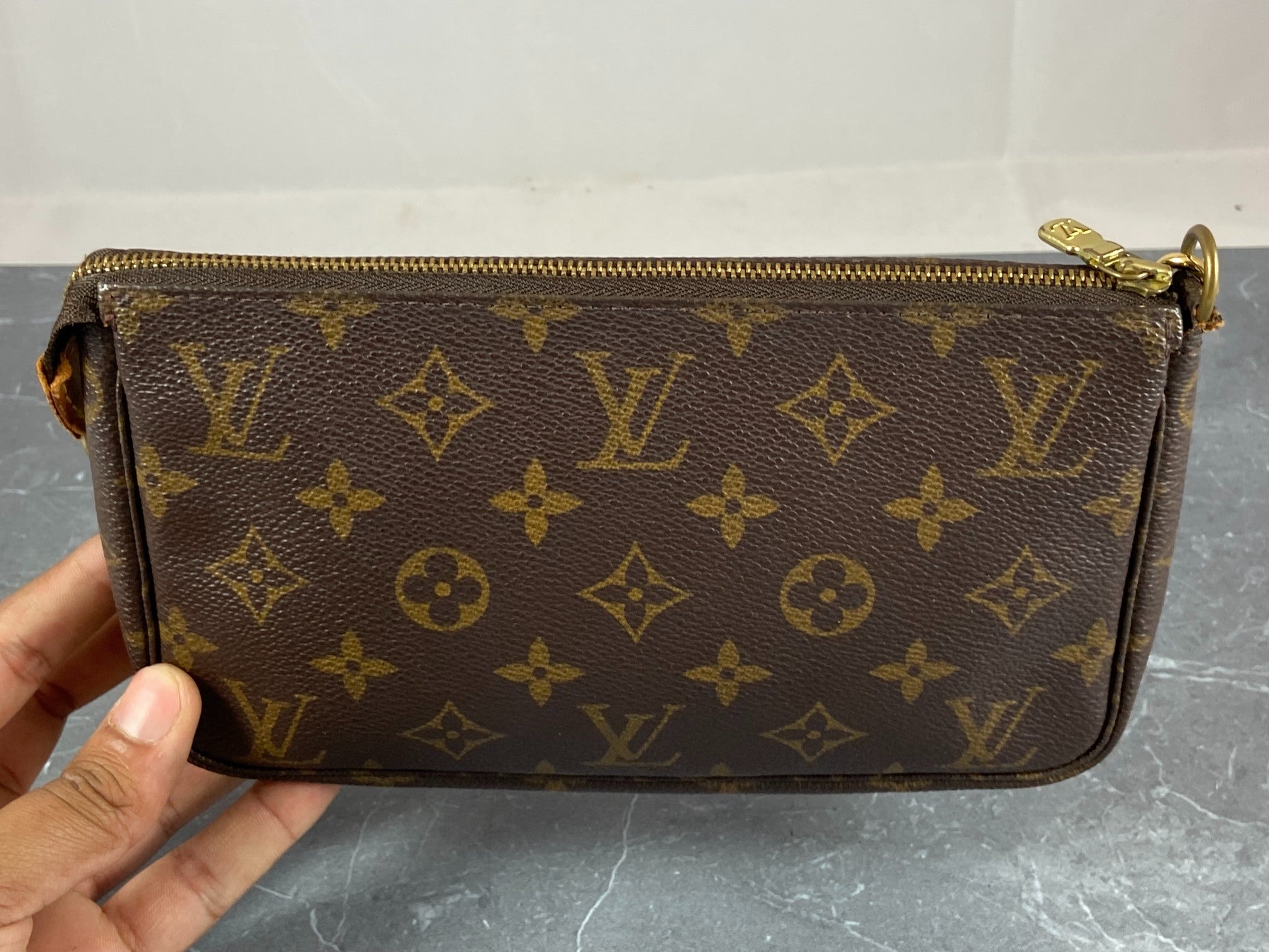 Louis Vuitton Pochette Accessoires Monogram Canvas