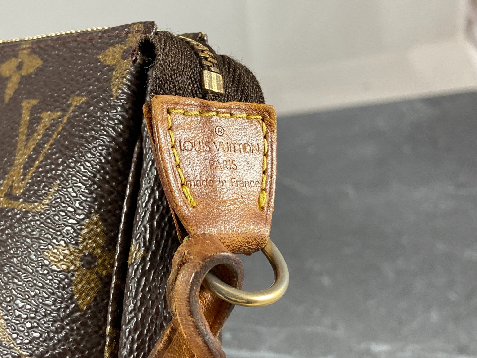 Louis Vuitton Pochette Accessoires Monogram Canvas