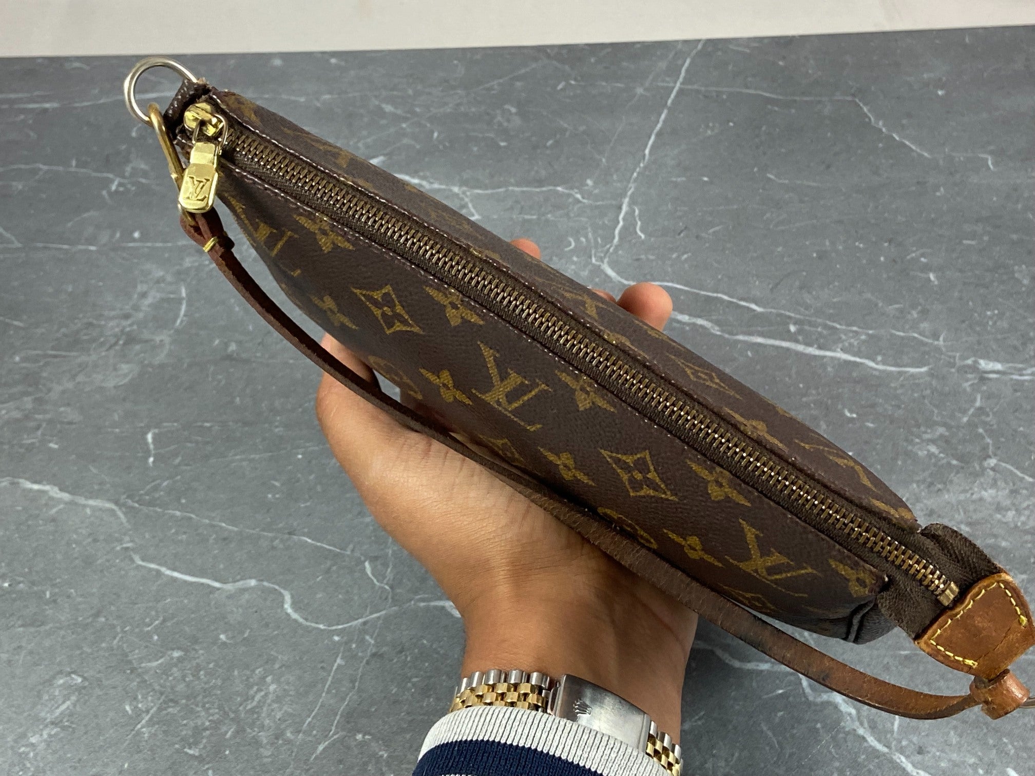 Louis Vuitton Pochette Accessoires Monogram Canvas