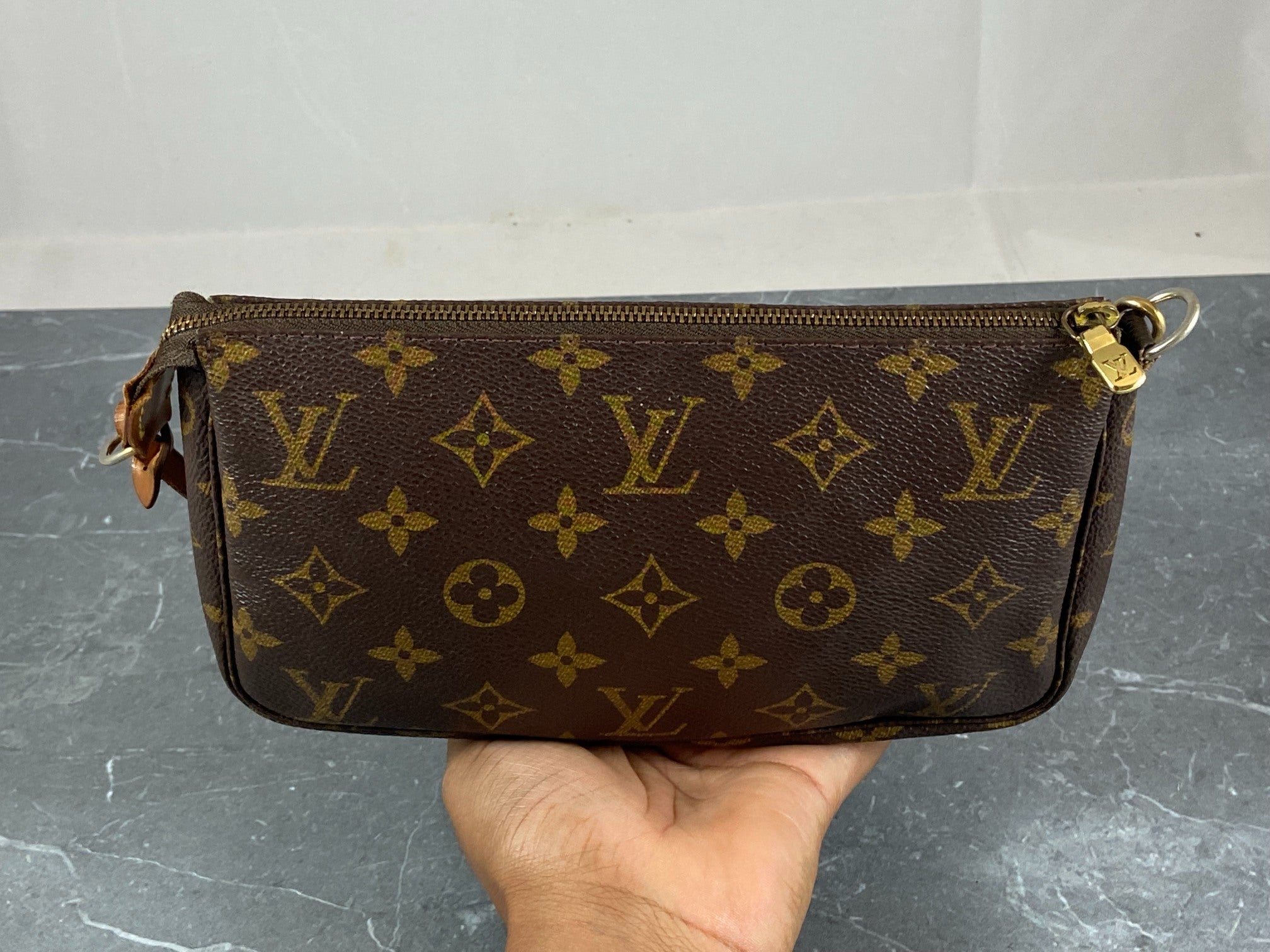Louis Vuitton Pochette Accessoires Monogram Canvas