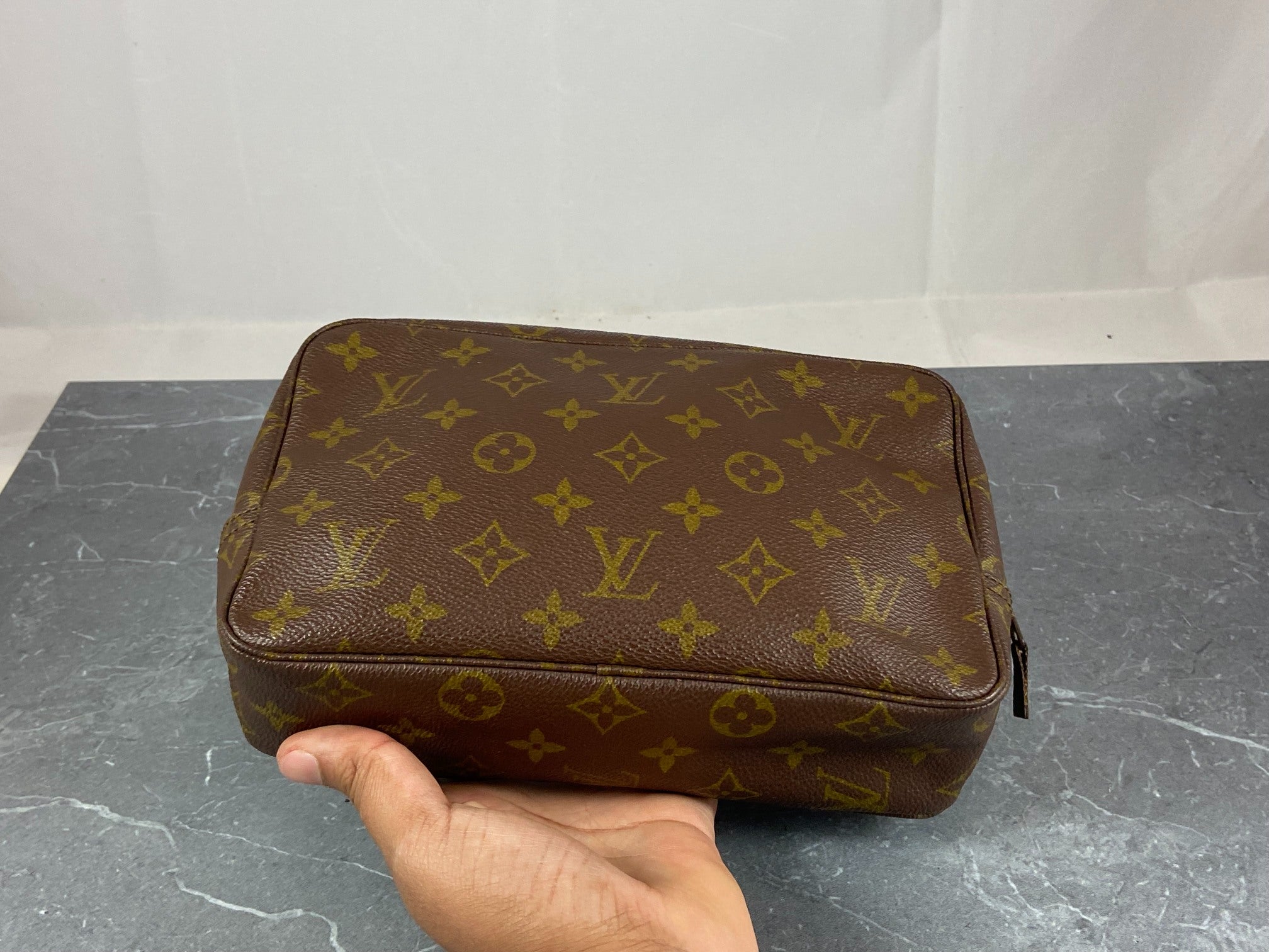 Louis Vuitton Trousse Toilette 23 Monogram Canvas