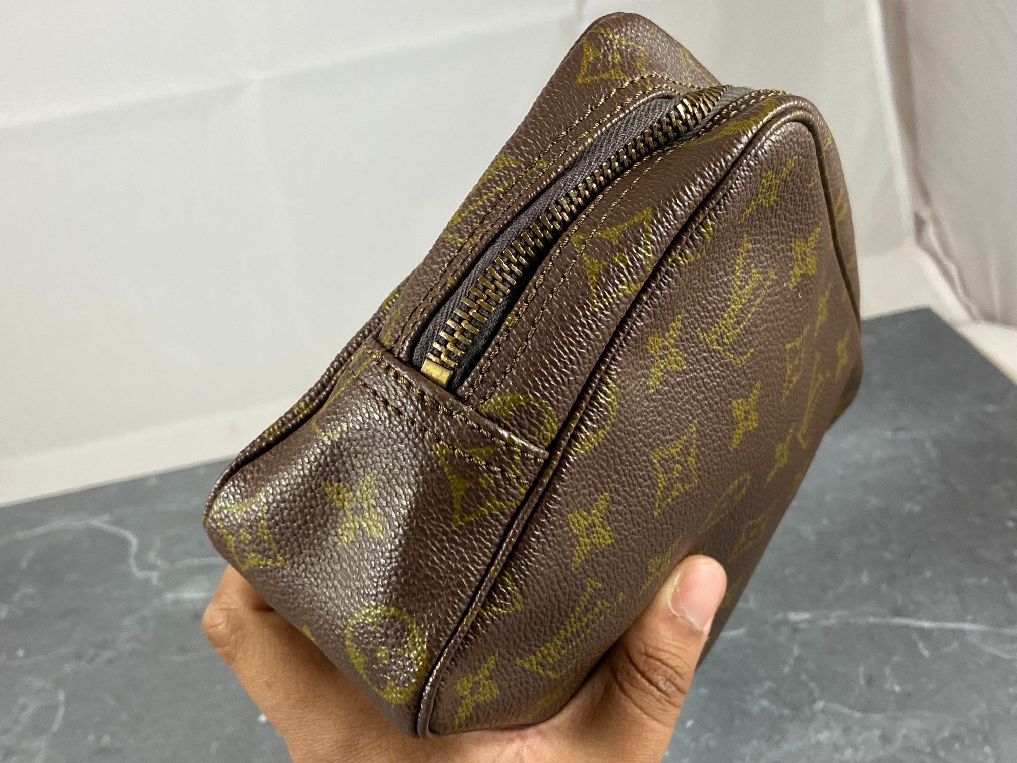 Louis Vuitton Trousse Toilette 23 Monogram Canvas