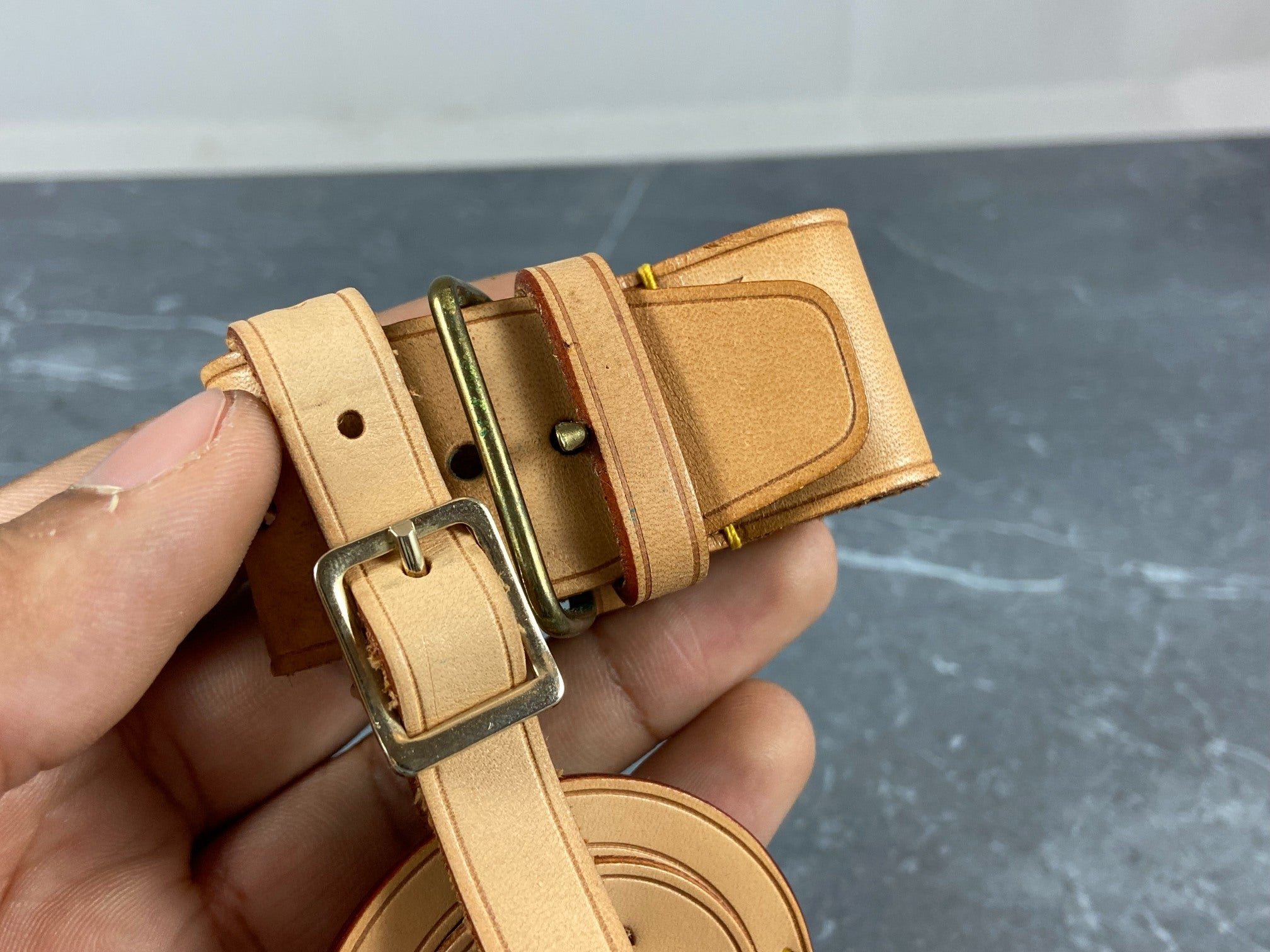 Louis Vuitton Luggage Tag & Handle Belt Beige Vachetta Leather