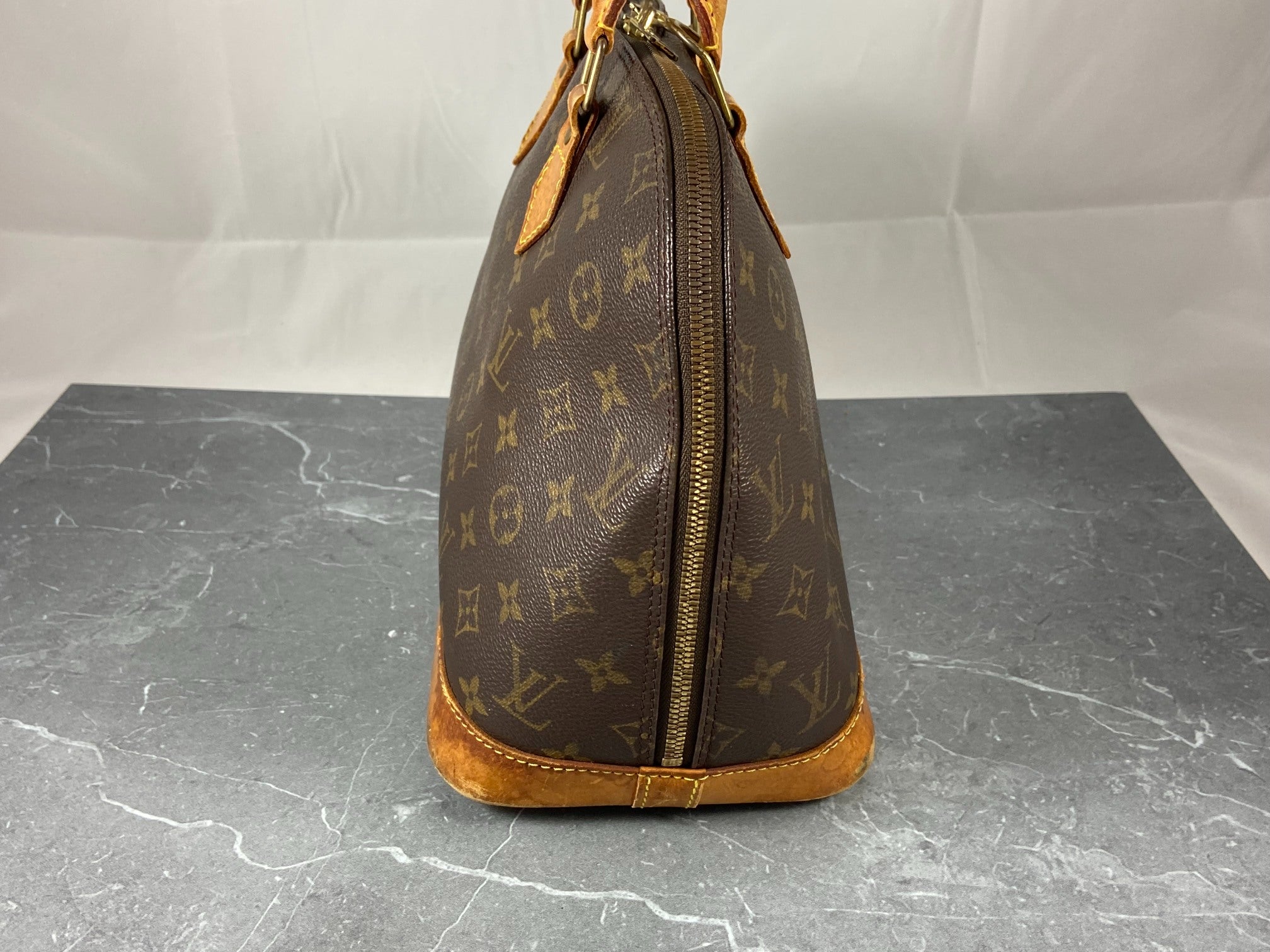 Louis Vuitton Alma PM Monogram Canvas