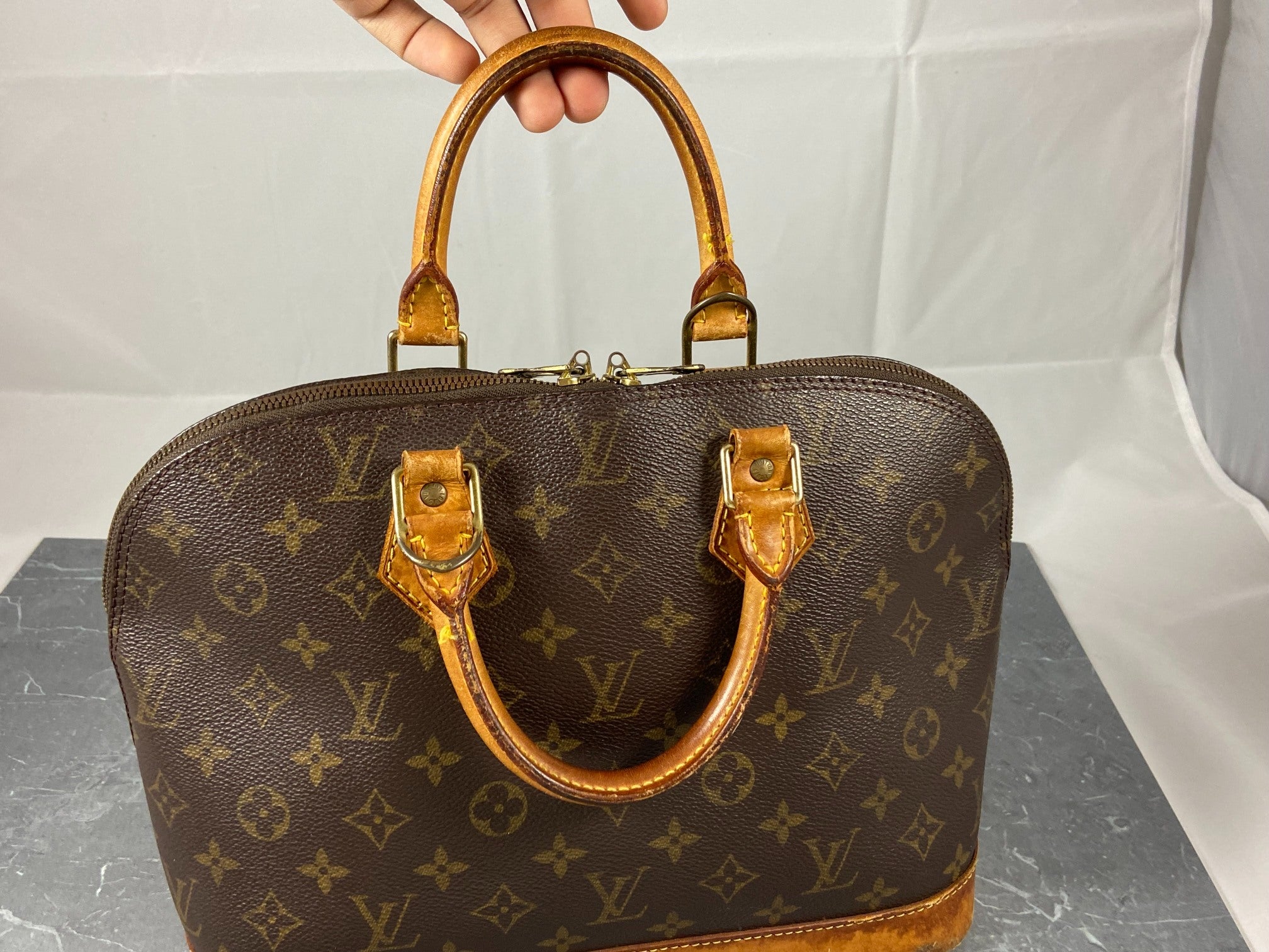 Louis Vuitton Alma PM Monogram Canvas