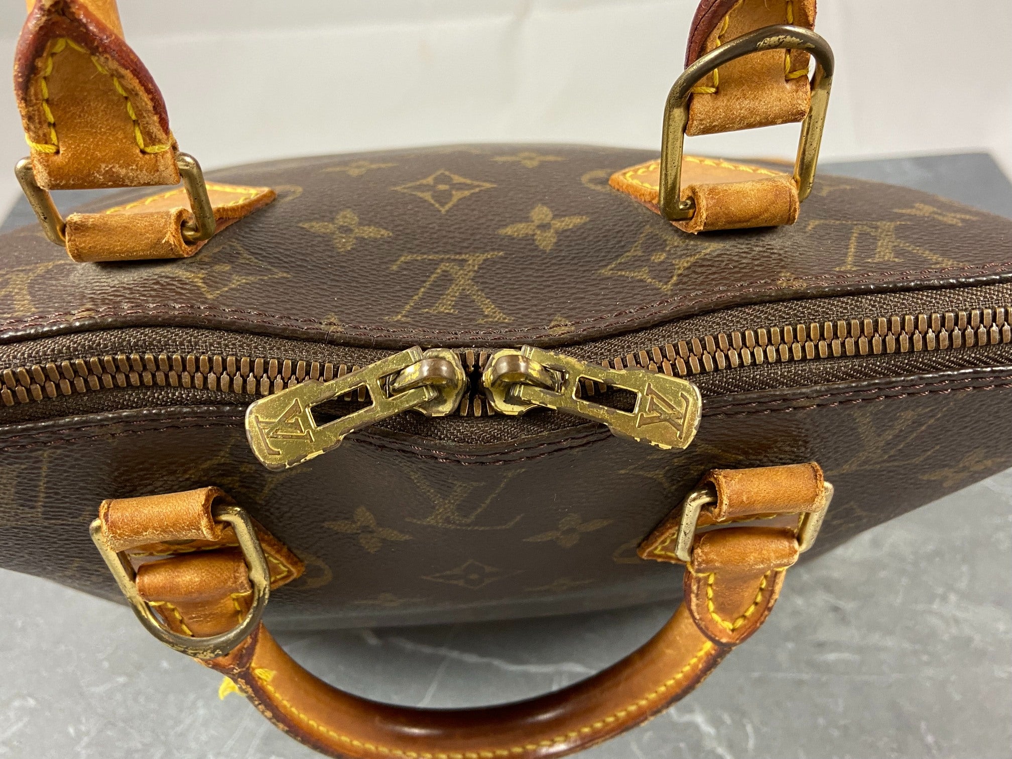 Louis Vuitton Alma PM Monogram Canvas
