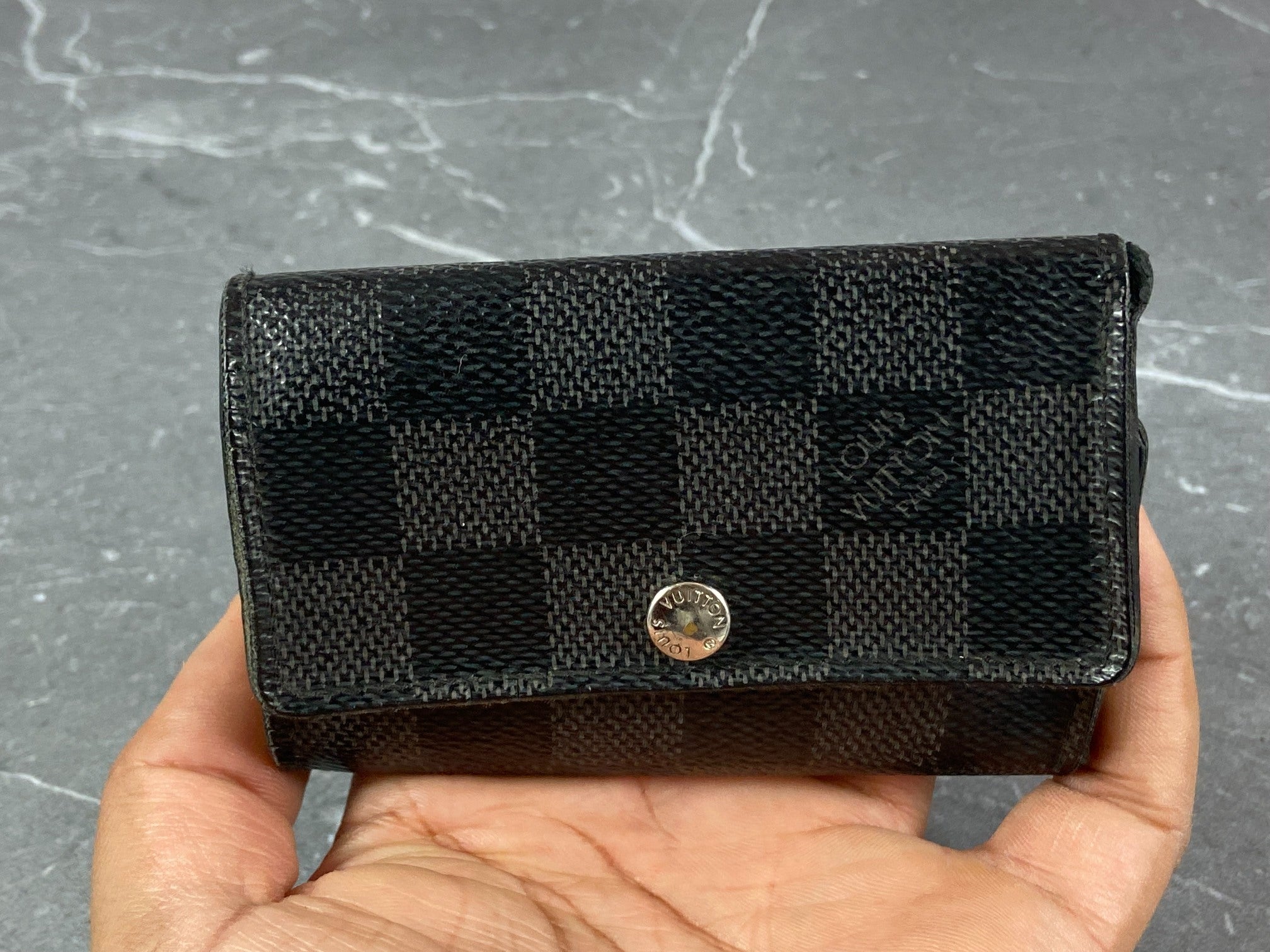 Louis Vuitton 6 Key Holder Damier Graphite Canvas
