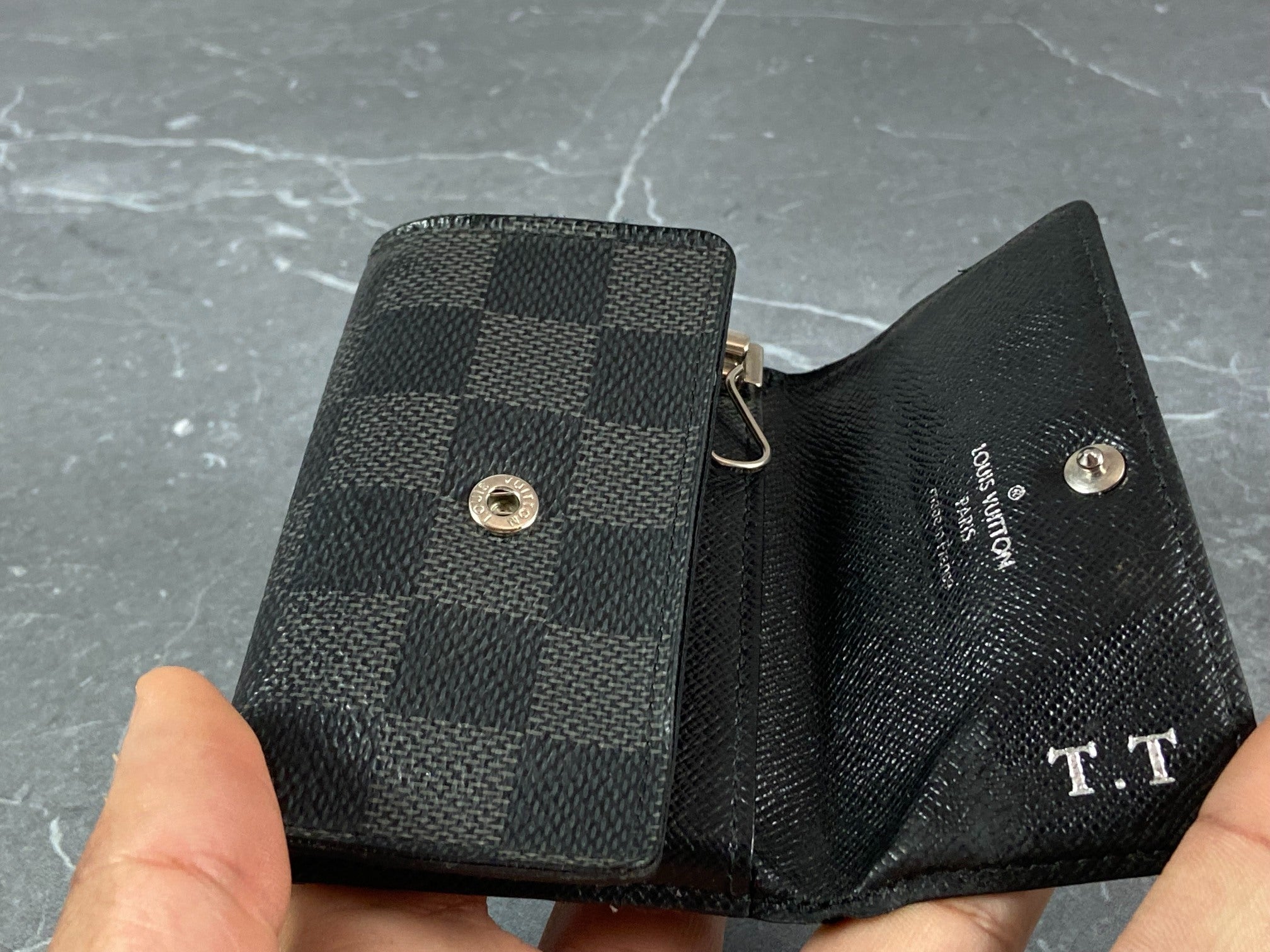 Louis Vuitton 6 Key Holder Damier Graphite Canvas