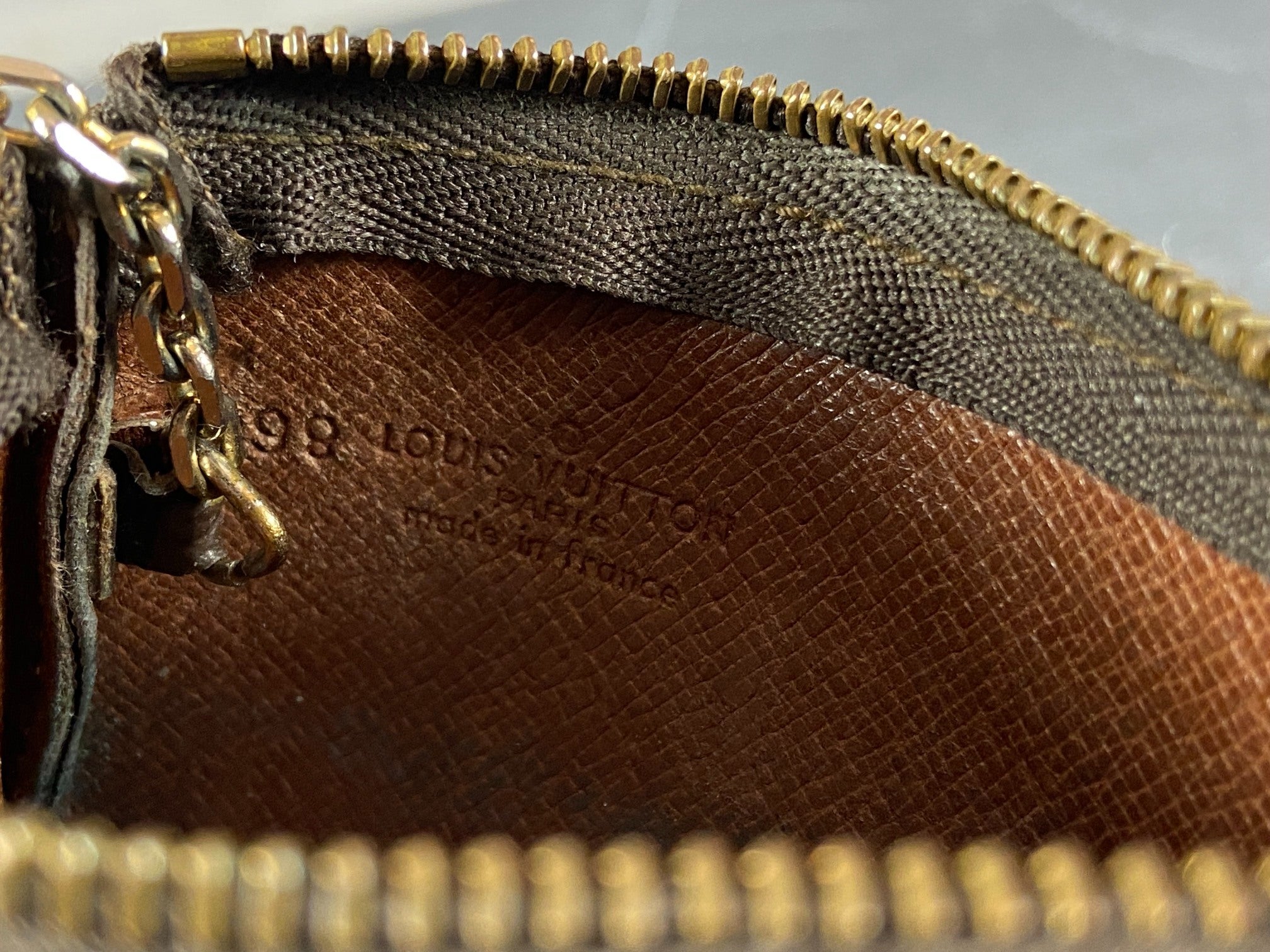 Louis Vuitton Pochette Cles Key Pouch Monogram Canvas