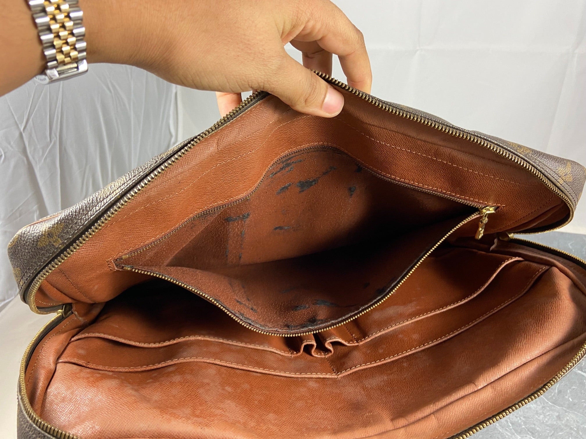 Louis Vuitton Porte Documents Voyage Monogram Canvas