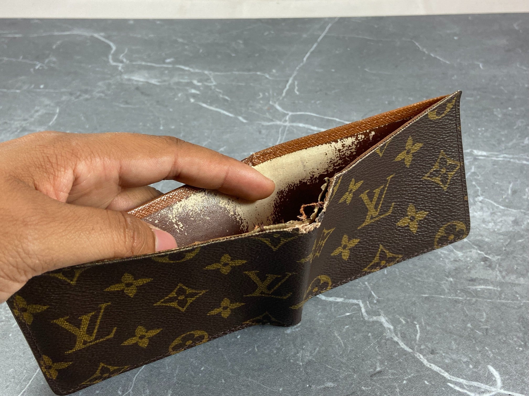 Louis Vuitton Multiple Wallet Monogram Canvas